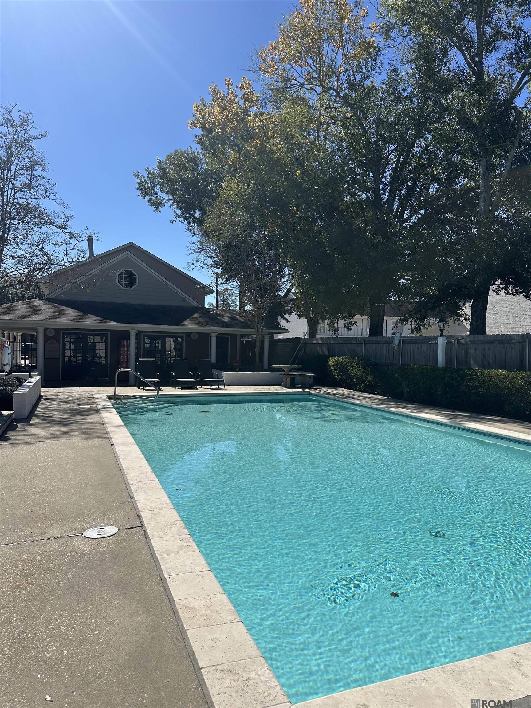 Baton Rouge, LA 70809,9853 Jefferson Hwy ##F1