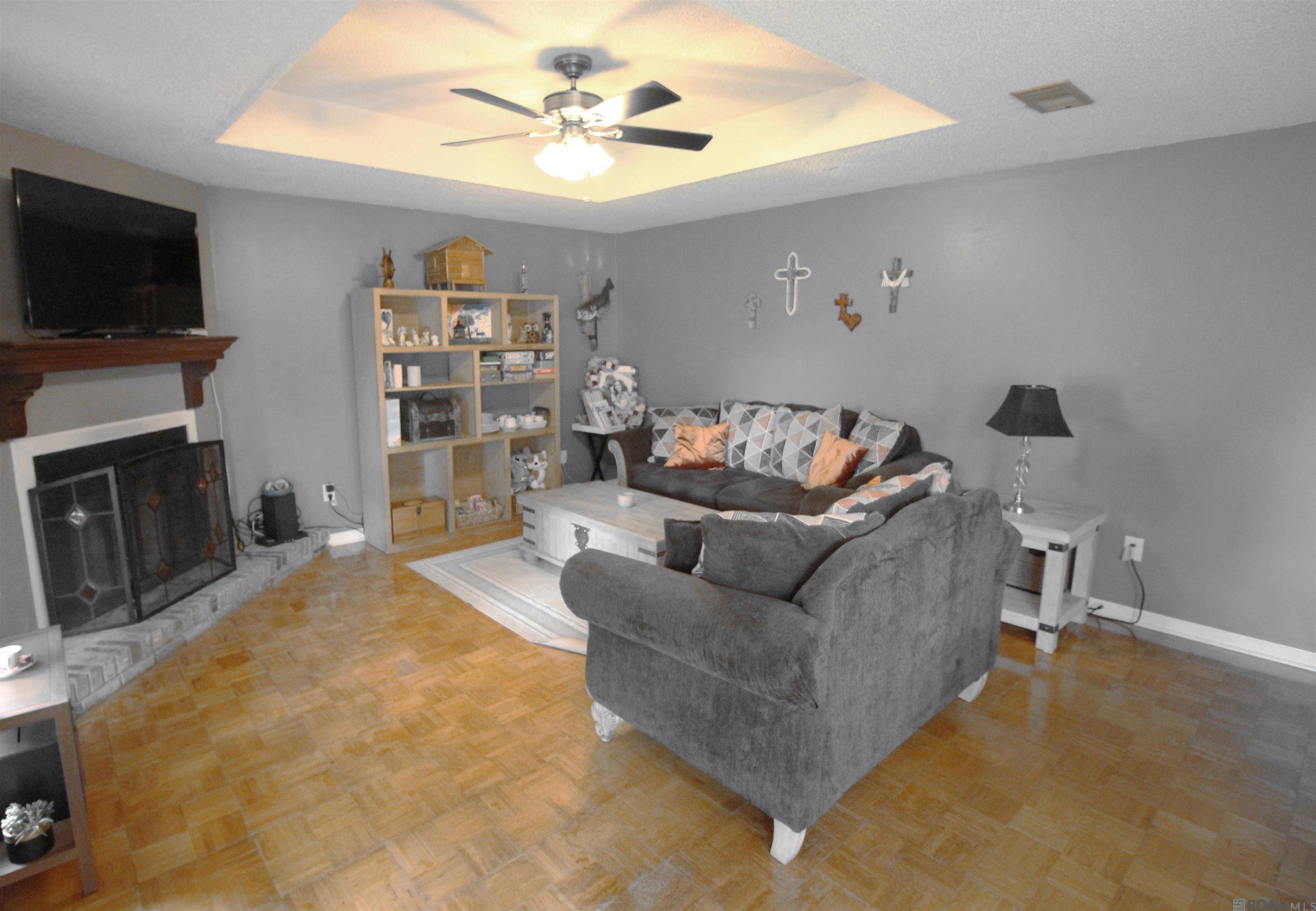 Baton Rouge, LA 70810,551 Windingway Dr