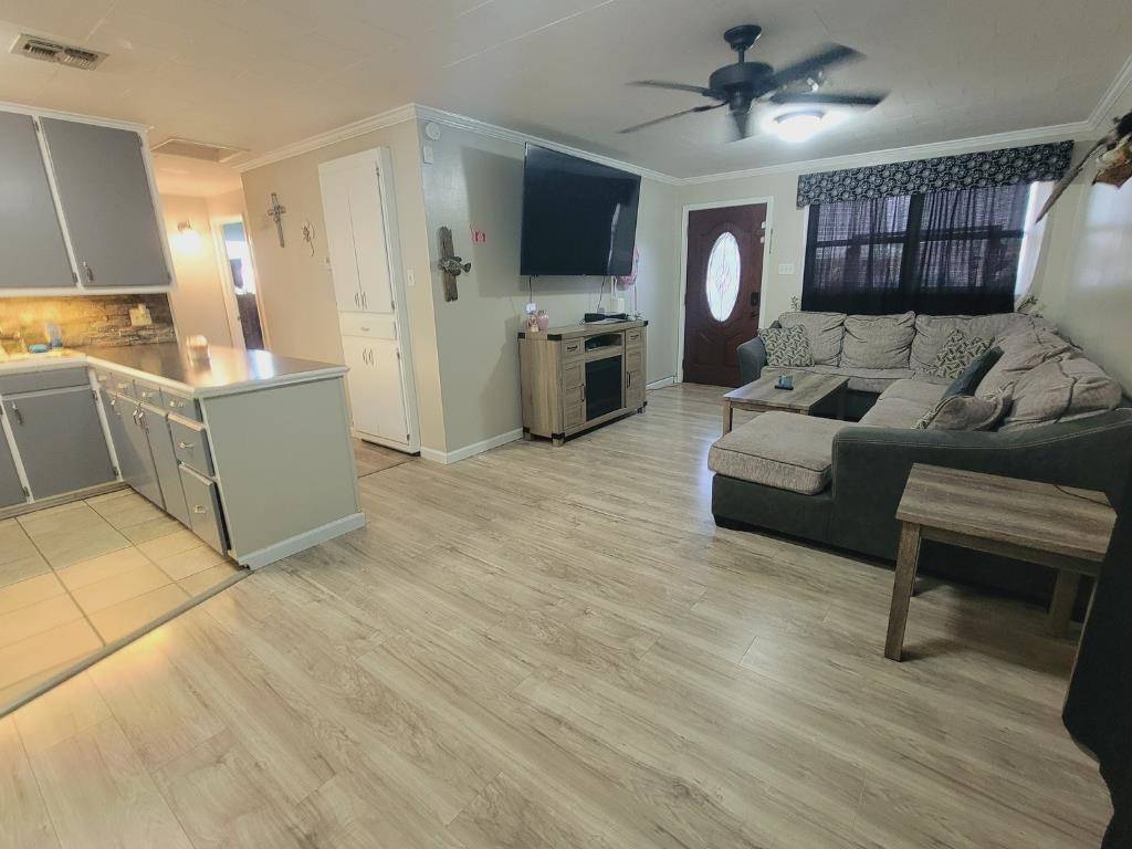 Schriever, LA 70395,118 St Julian Street