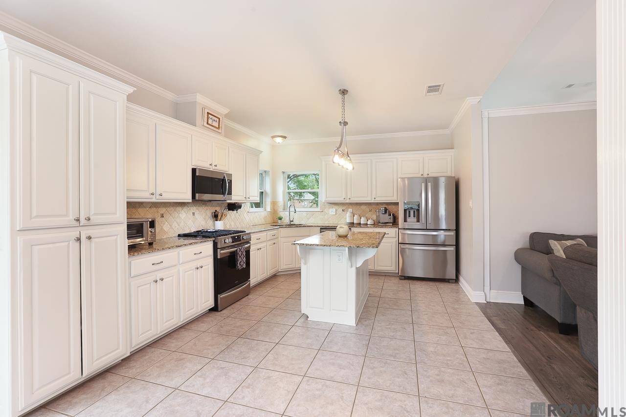 Prairieville, LA 70769,16475 Ole Homestead Ln