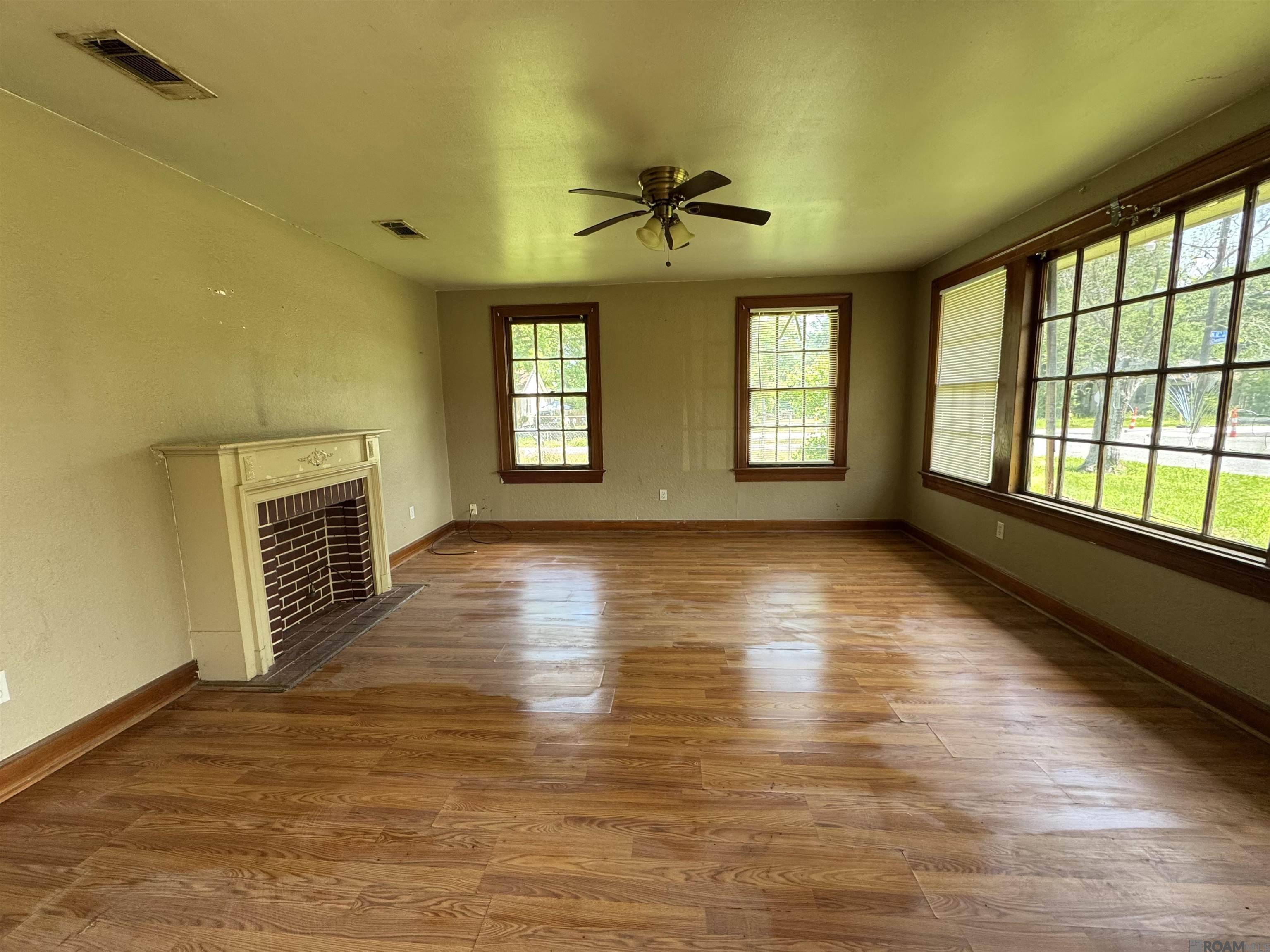 Baton Rouge, LA 70802,1645 Chestnut St