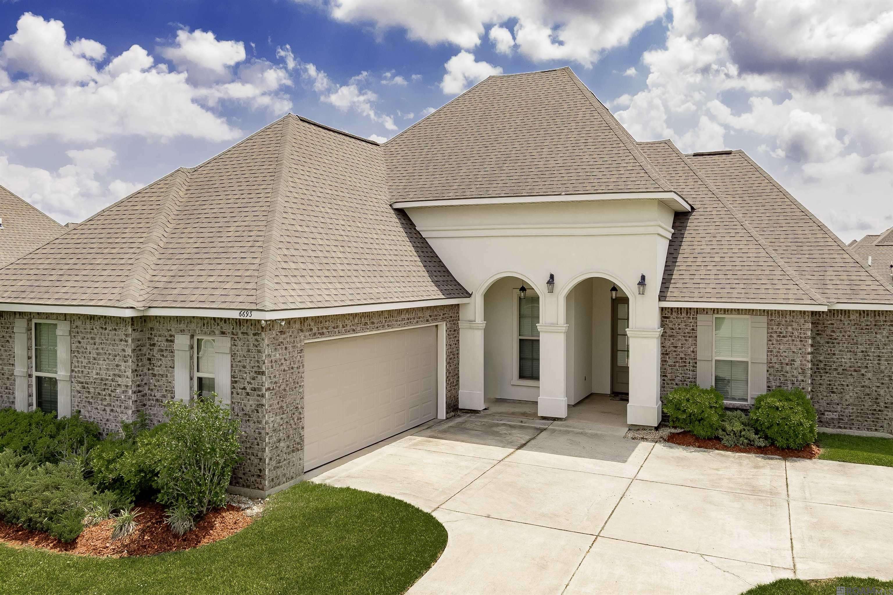 Addis, LA 70710,6693 Linwood Dr