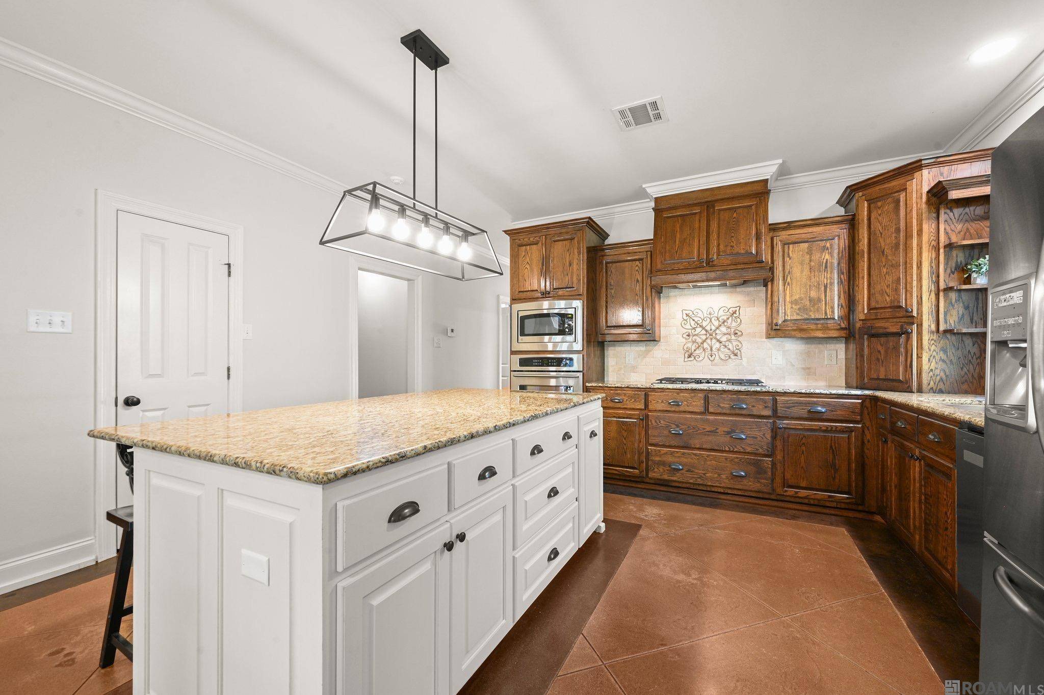 Prairieville, LA 70769,18236 Lake Harbor Ln