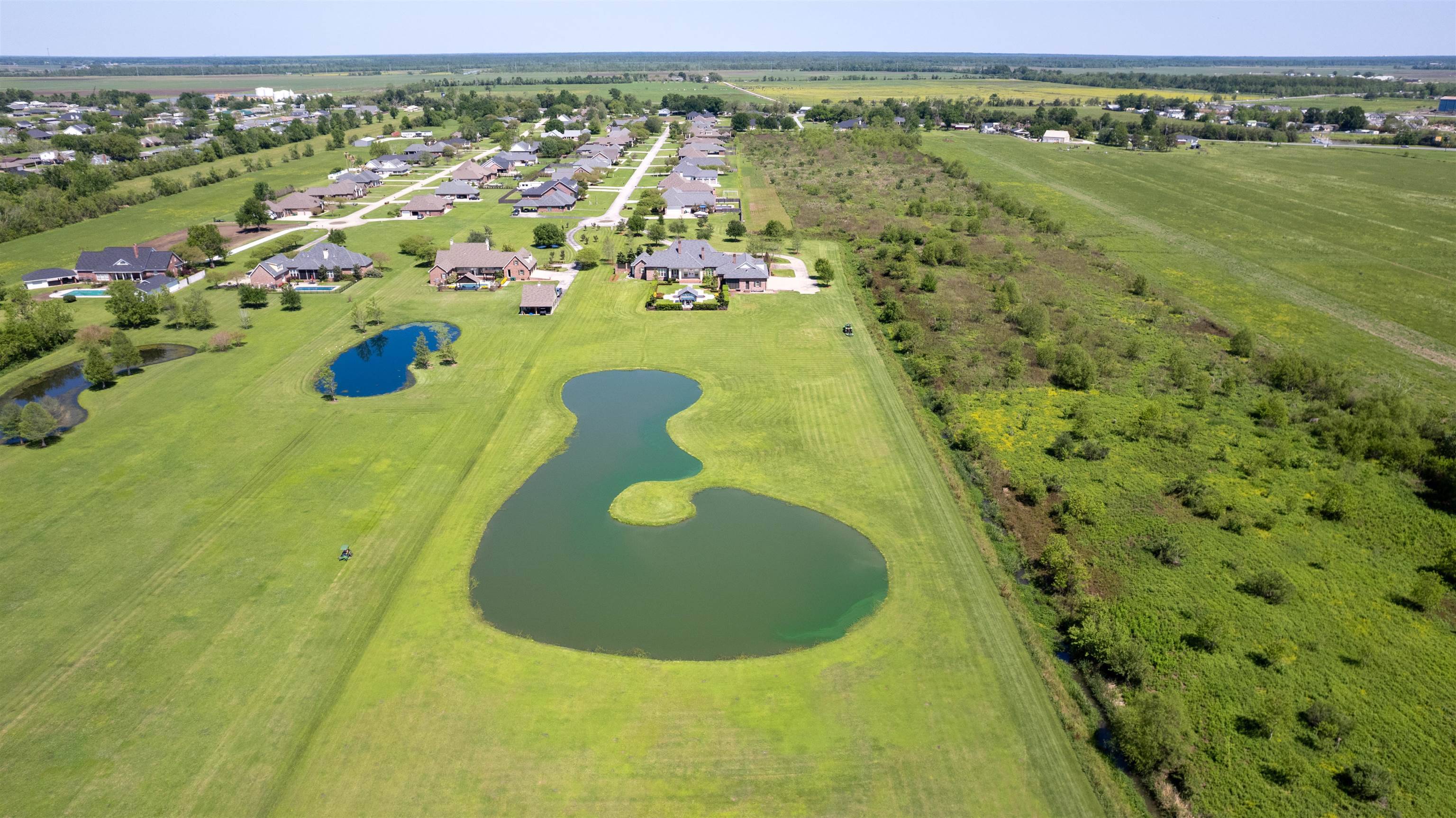 Raceland, LA 70374,243 Rue De Levert