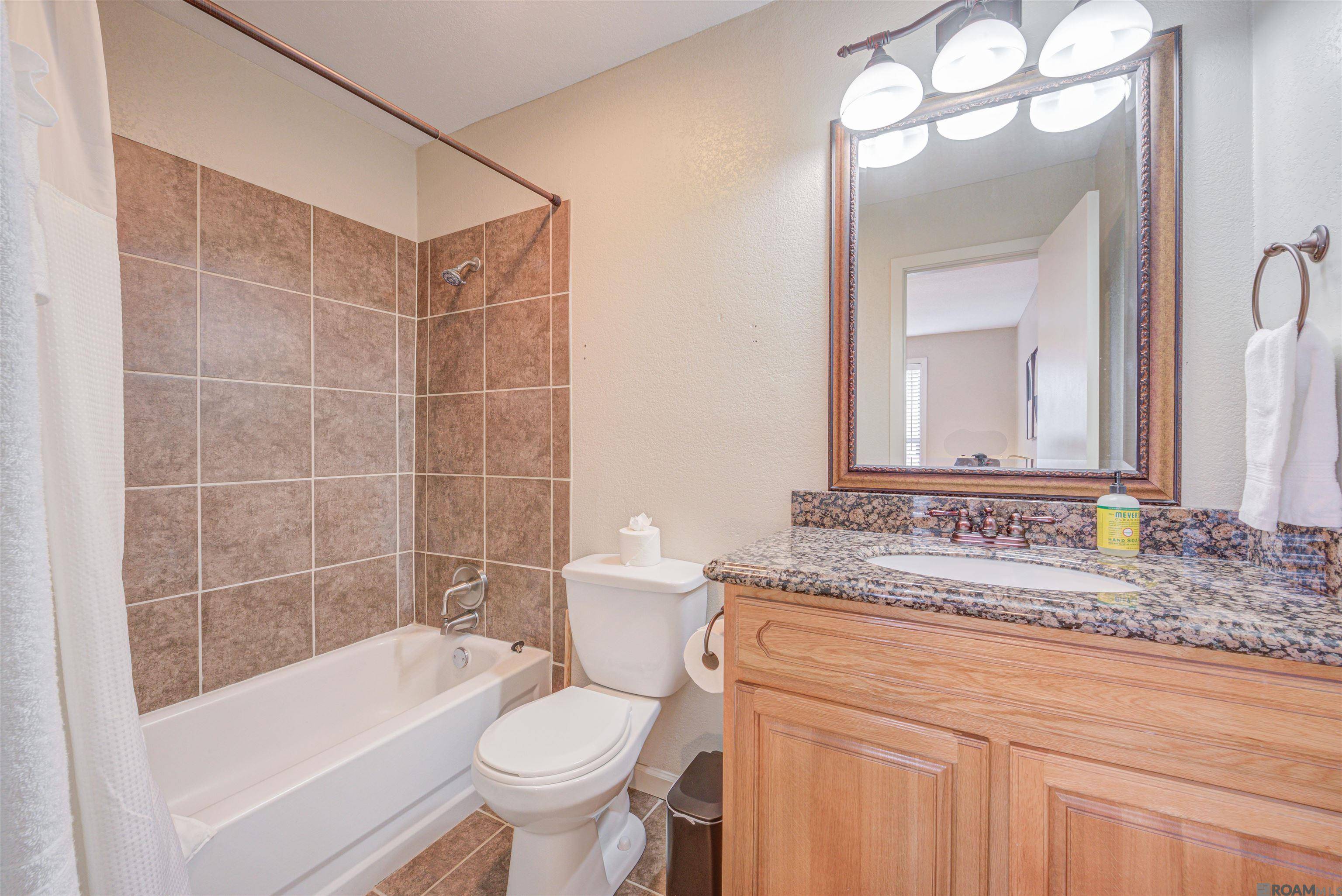 Baton Rouge, LA 70809,10300 W Winston Ave ##9