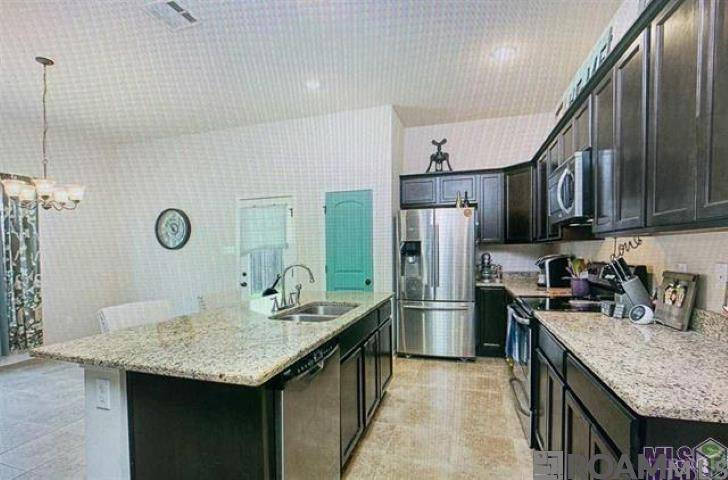 Baton Rouge, LA 70820,715 Northbrook Dr