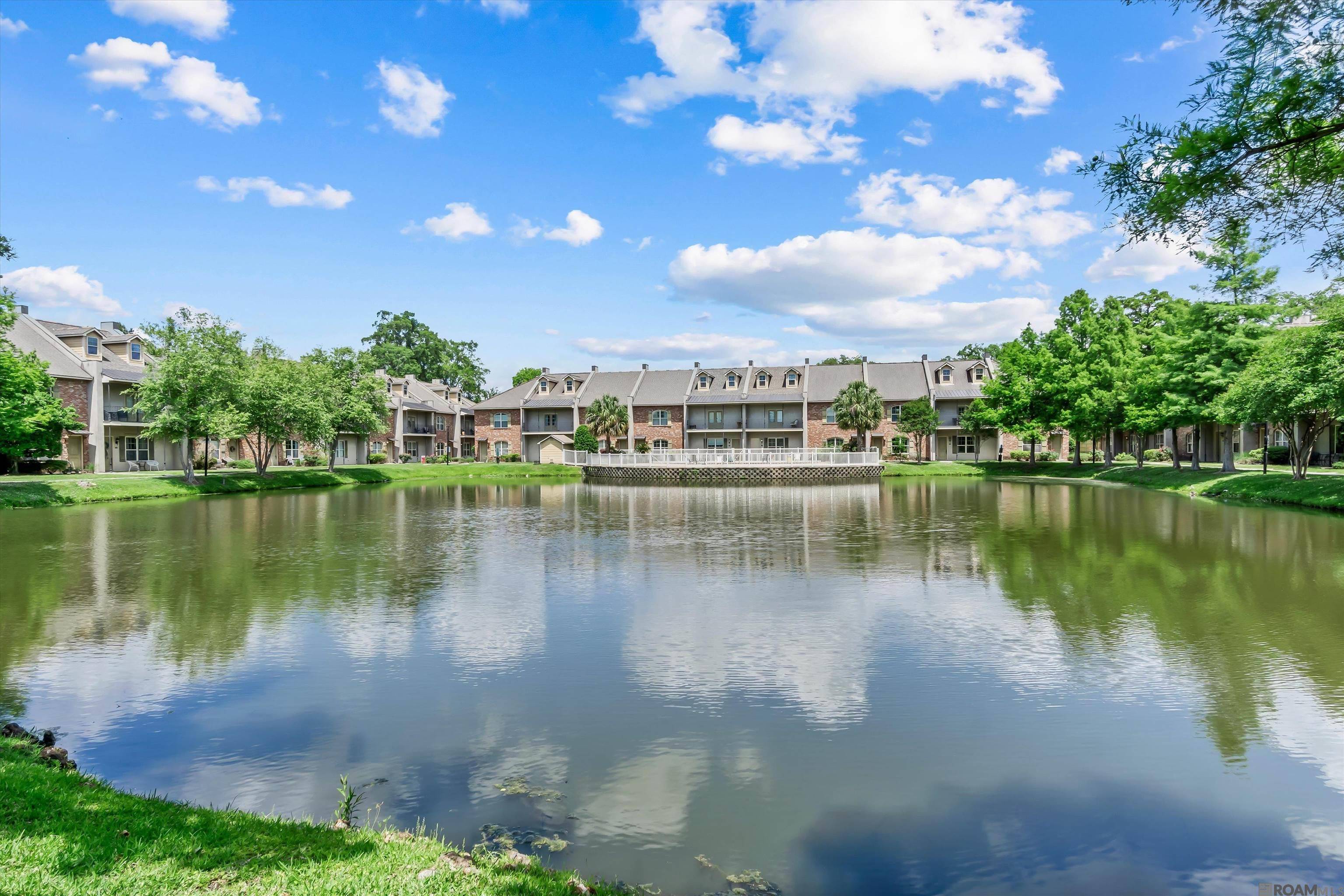 Baton Rouge, LA 70820,4637 Burbank Dr ##504