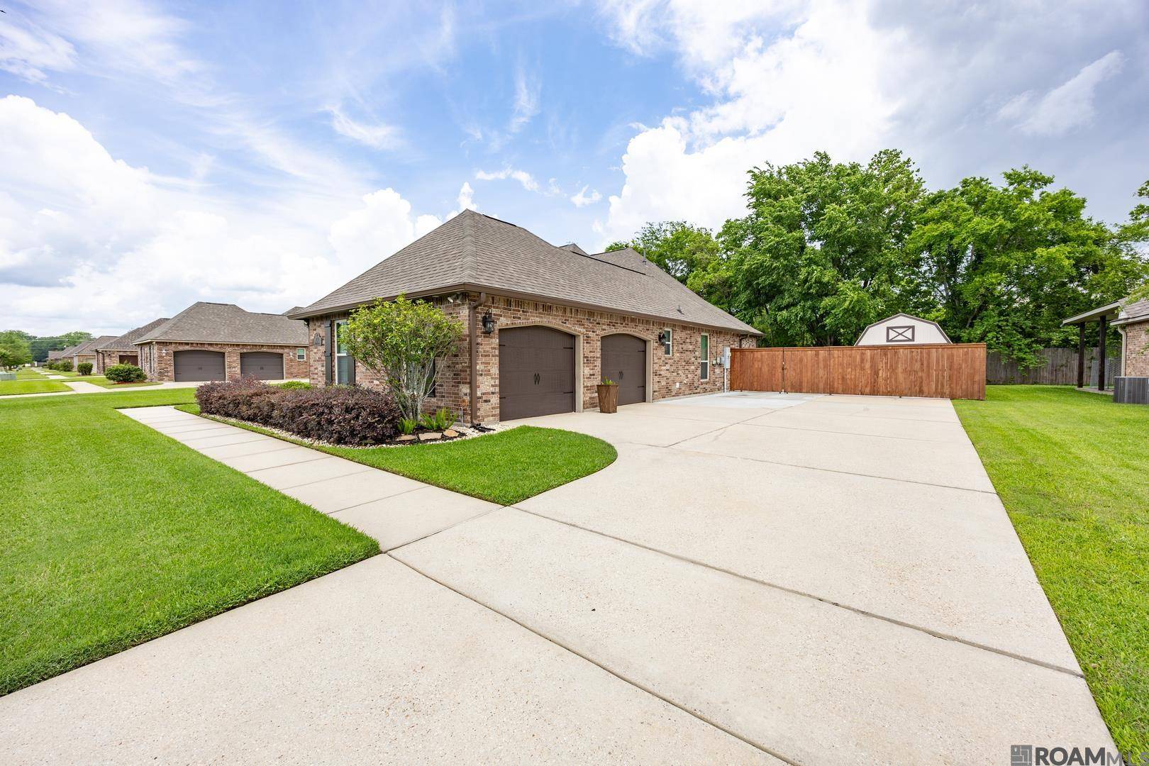 Brusly, LA 70719,3738 Loup Ln