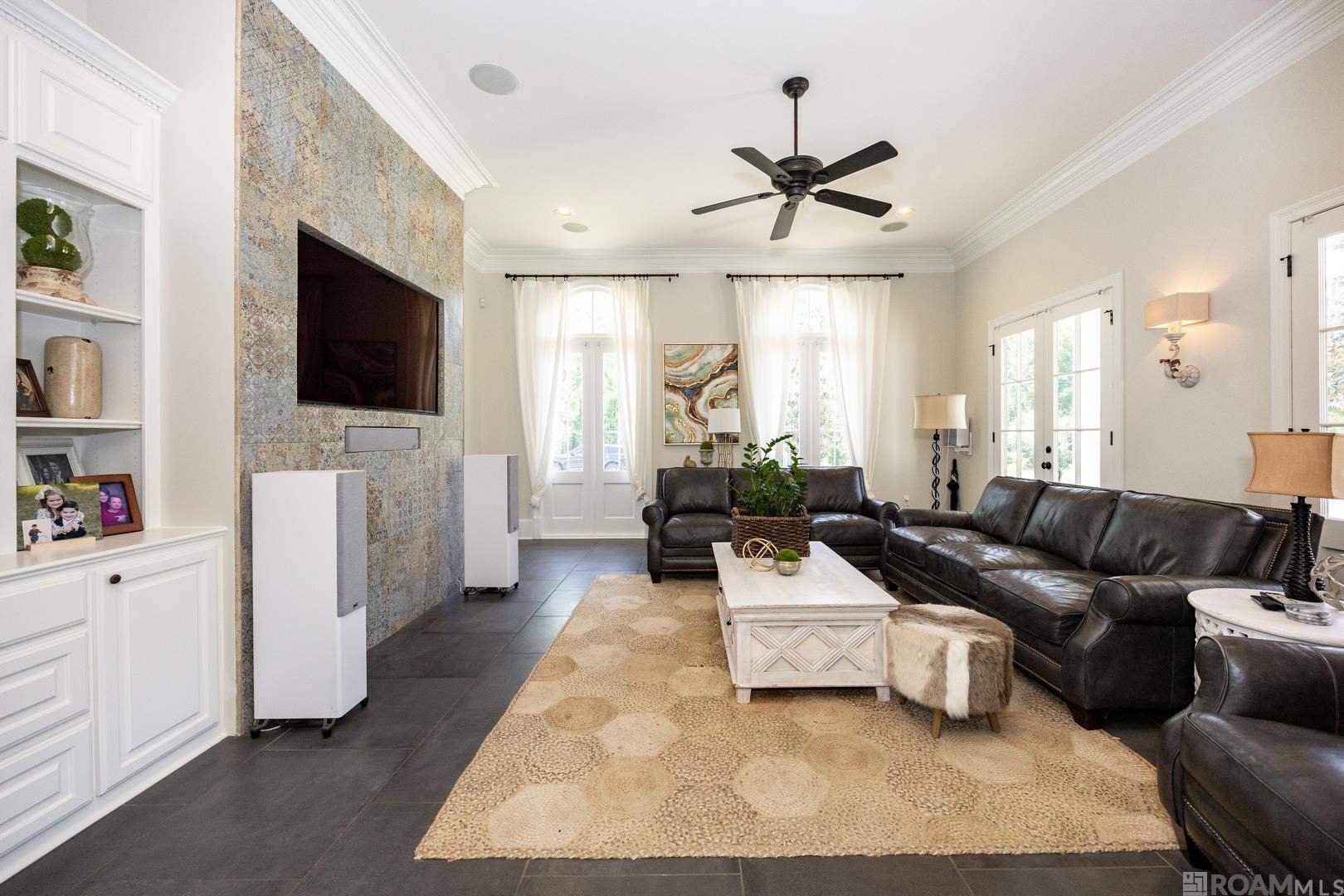 Baton Rouge, LA 70808,5373 Moss Side Ln