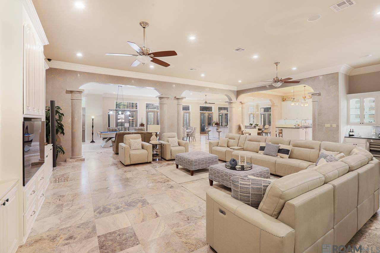 Maurepas, LA 70449,21647 Waterfront East Dr