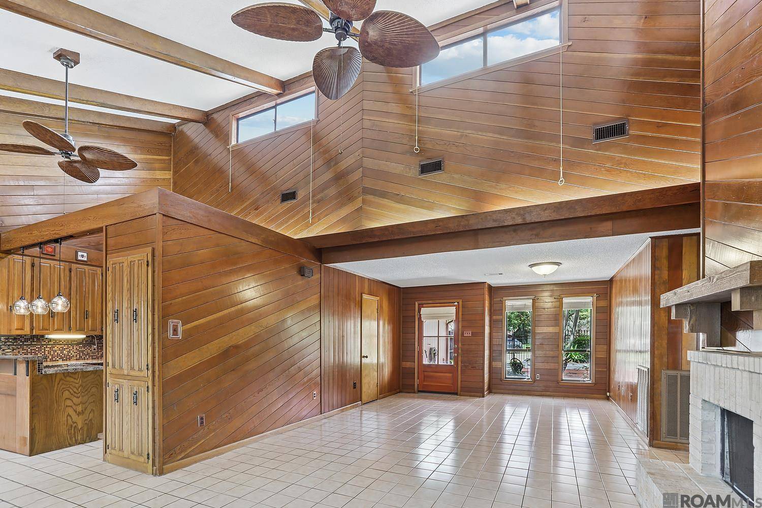 Baton Rouge, LA 70817,14072 Pinehurst Ave
