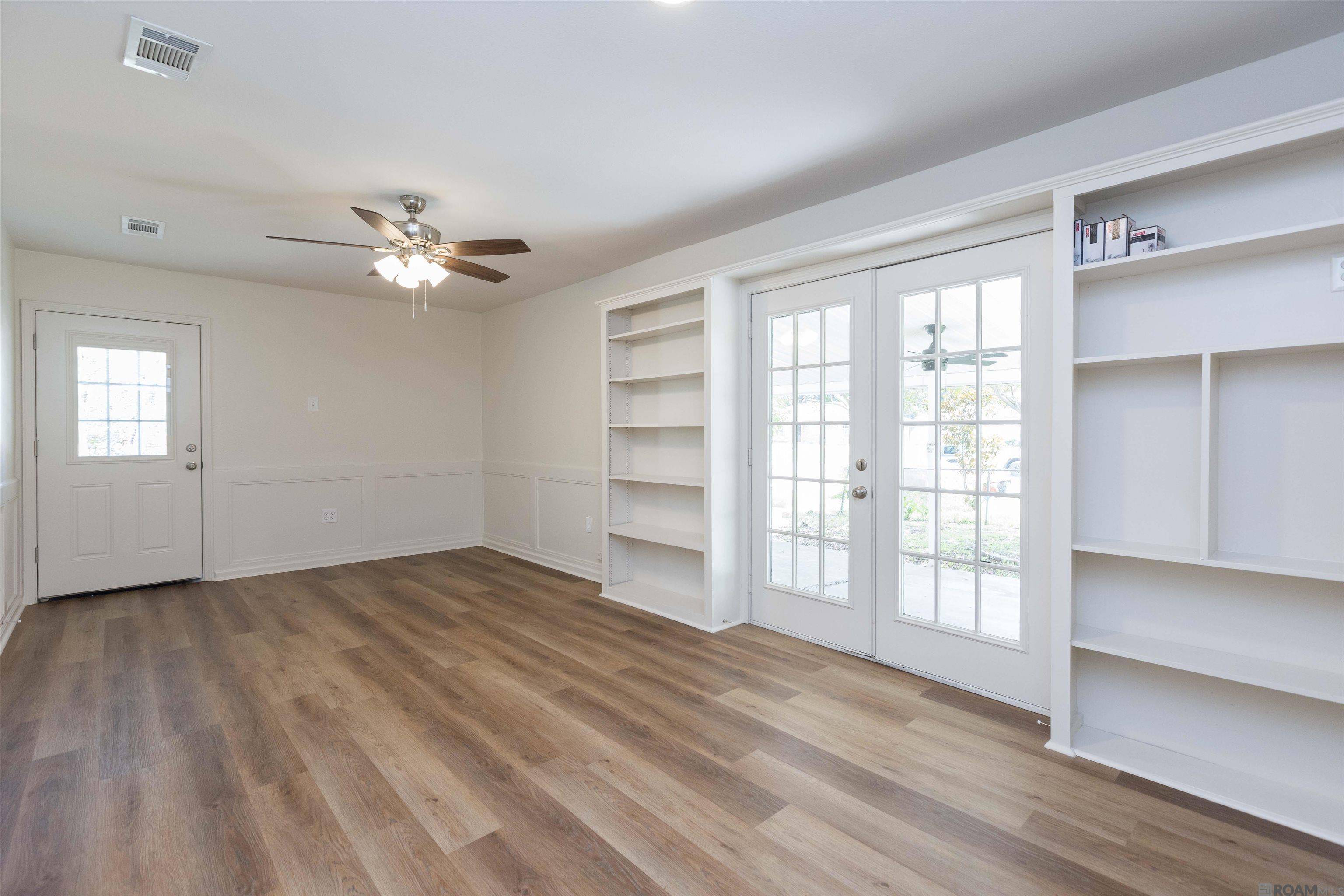Saint George, LA 70817,15922 Mcneil Ave