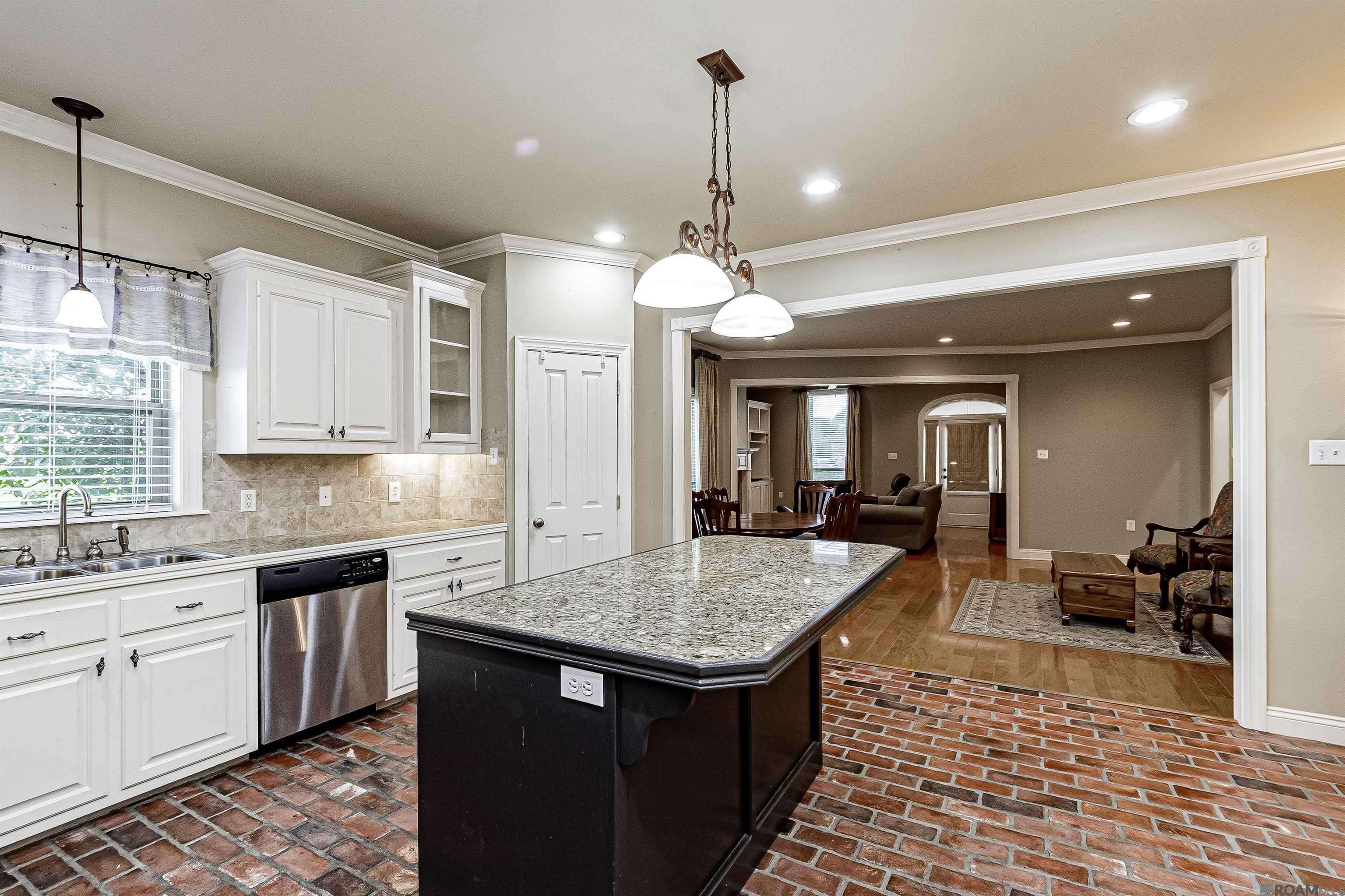 New Roads, LA 70760,107 River Run Ct