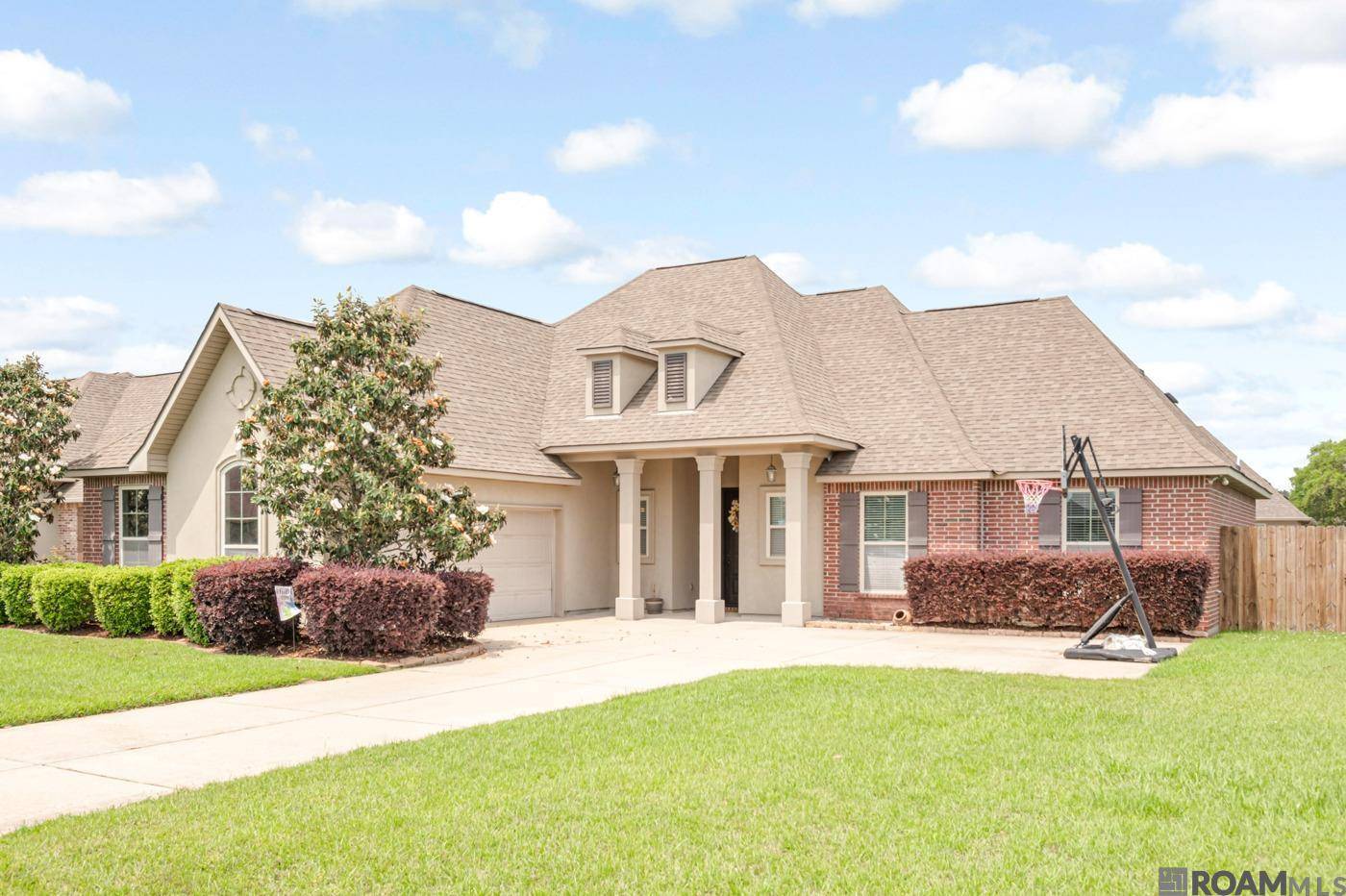 Hammond, LA 70403,20211 Long Lake Dr