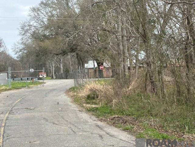 Maringouin, LA 70757,Bayou Rd