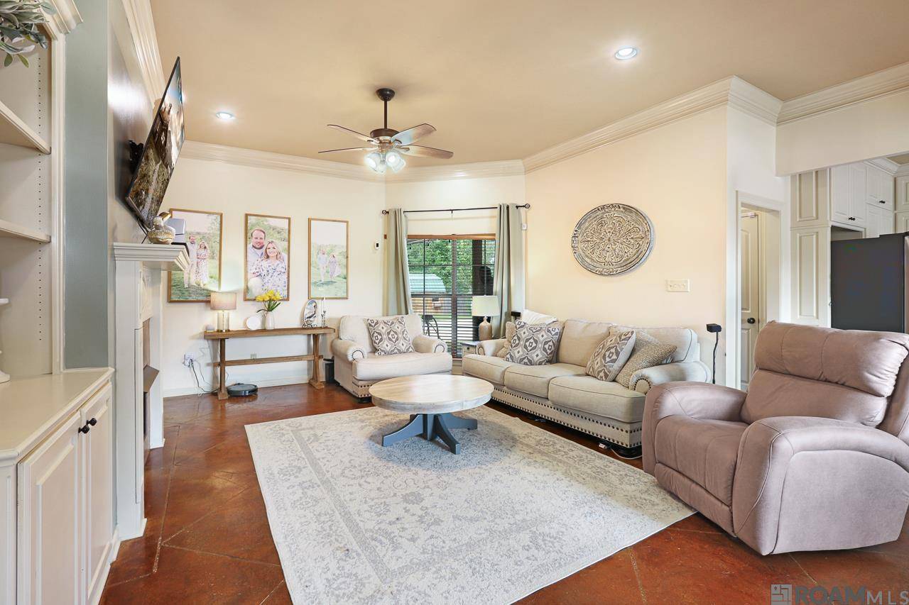 Prairieville, LA 70769,15365 Stone Hedge Dr