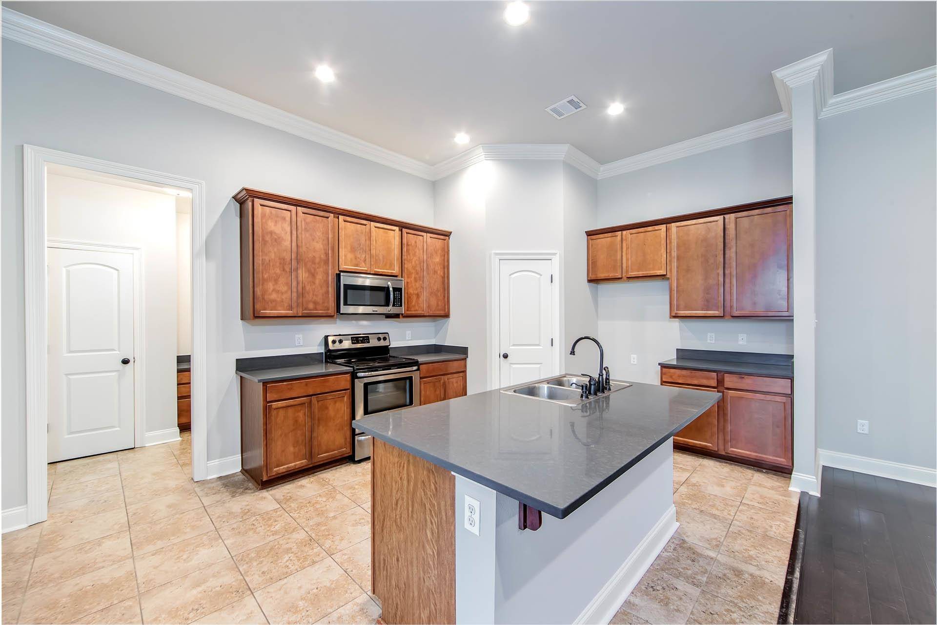 Gray, LA 70359,123 Highland Oaks Ave