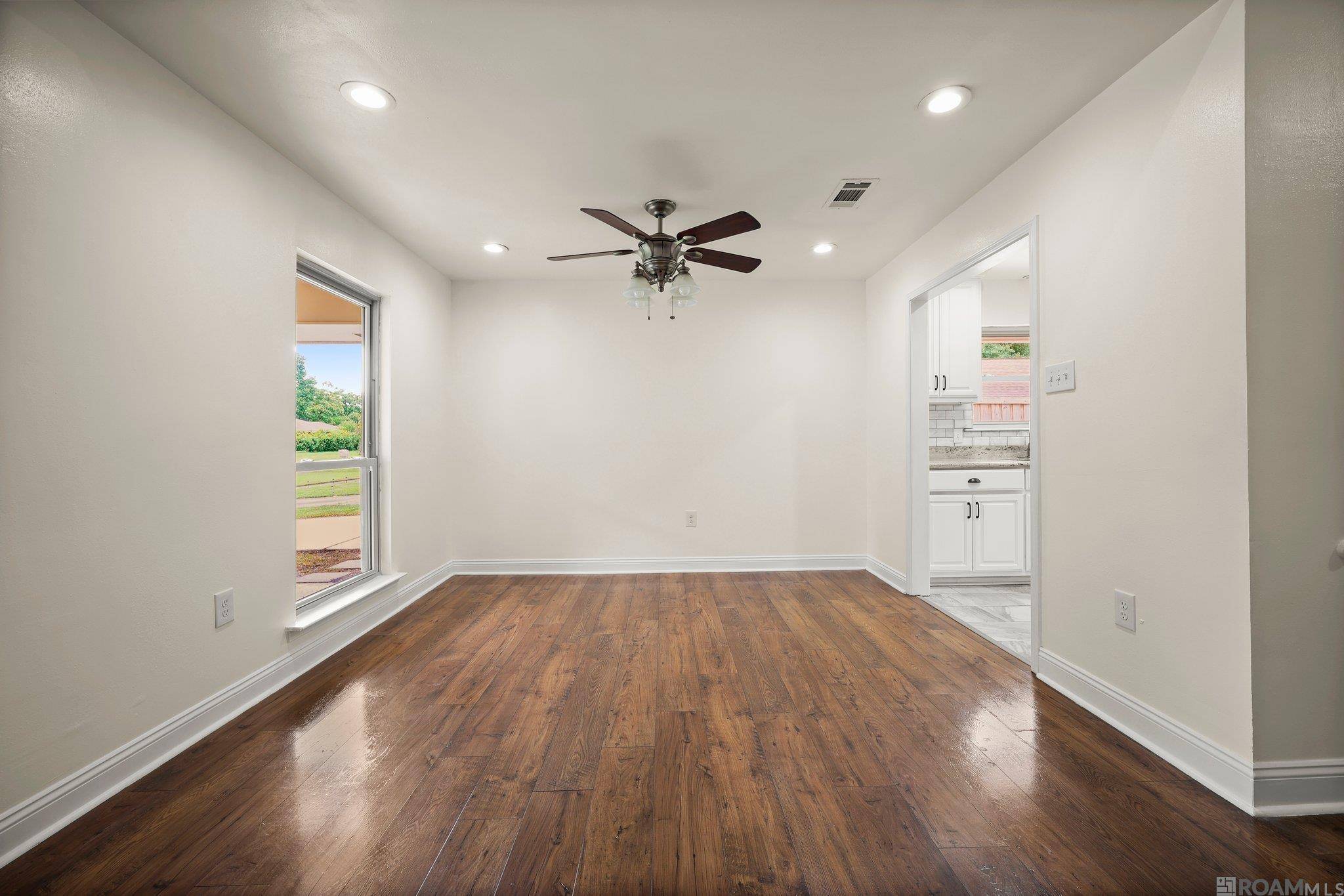 Baton Rouge, LA 70819,542 Ponderosa Dr