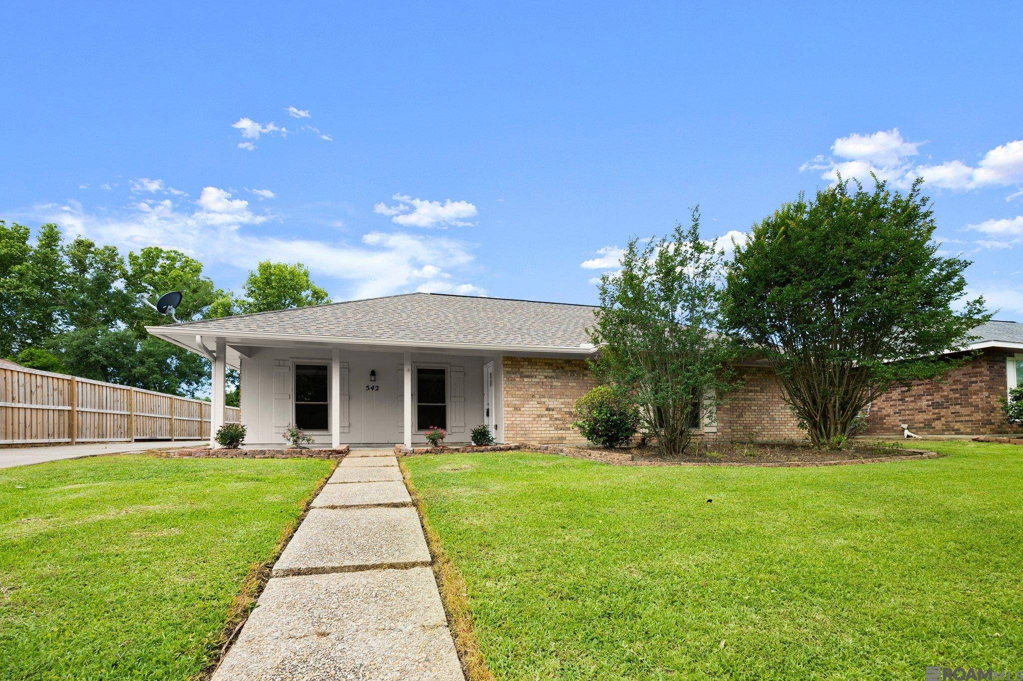 Baton Rouge, LA 70819,542 Ponderosa Dr