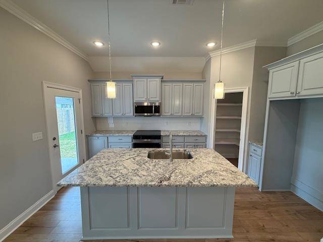 Schriever, LA 70395,211 Turner St