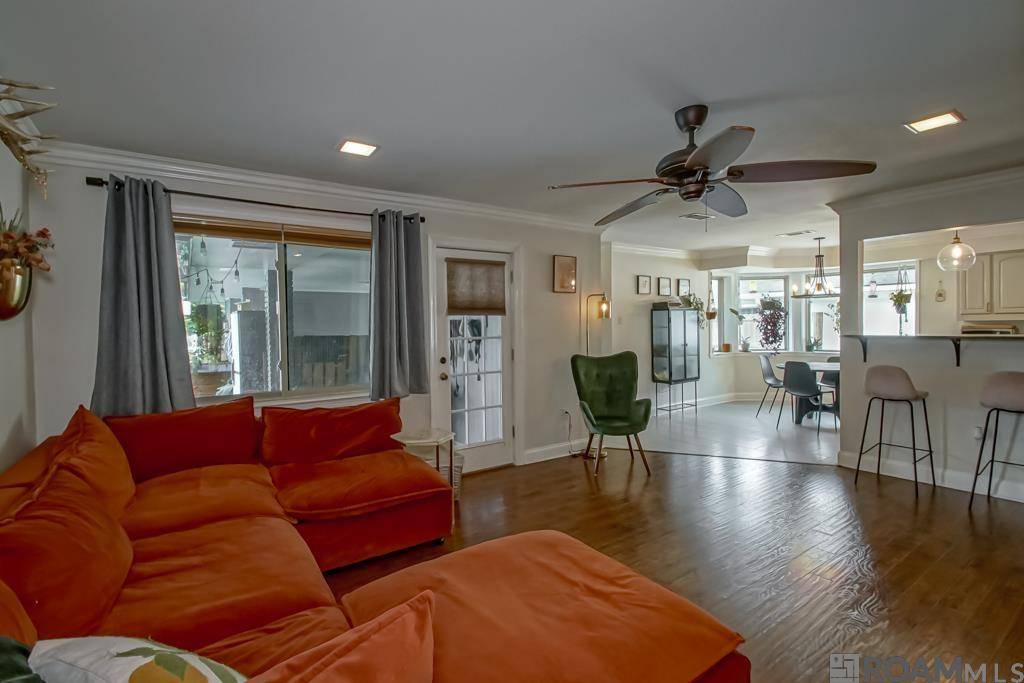 Baton Rouge, LA 70808,816 Daventry Dr