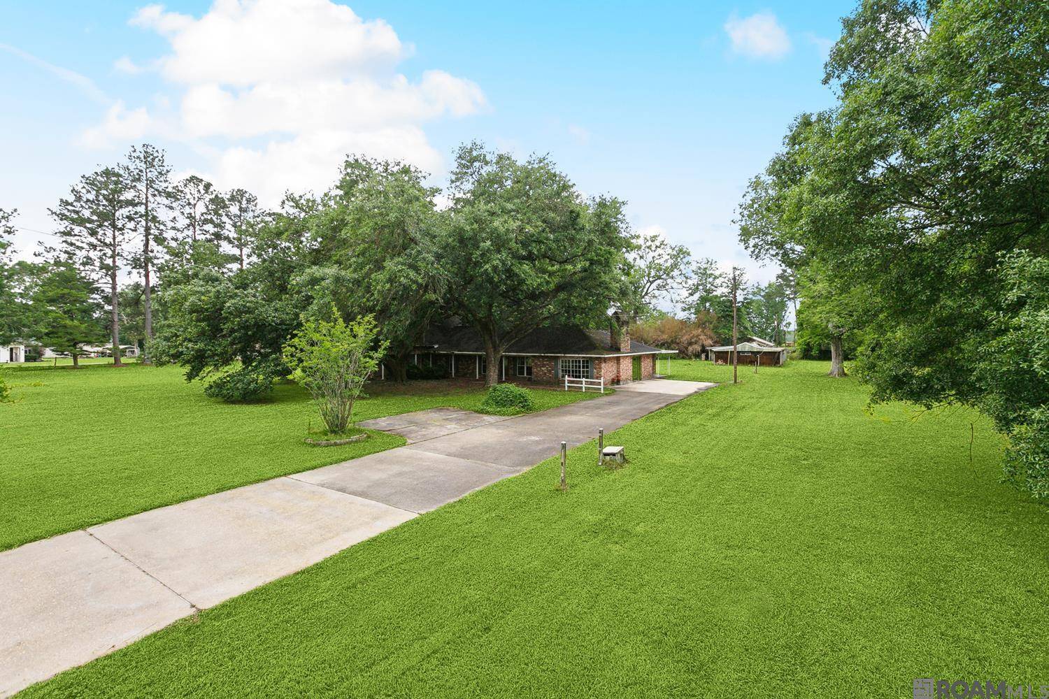 Denham Springs, LA 70726,31621 Netterville Rd