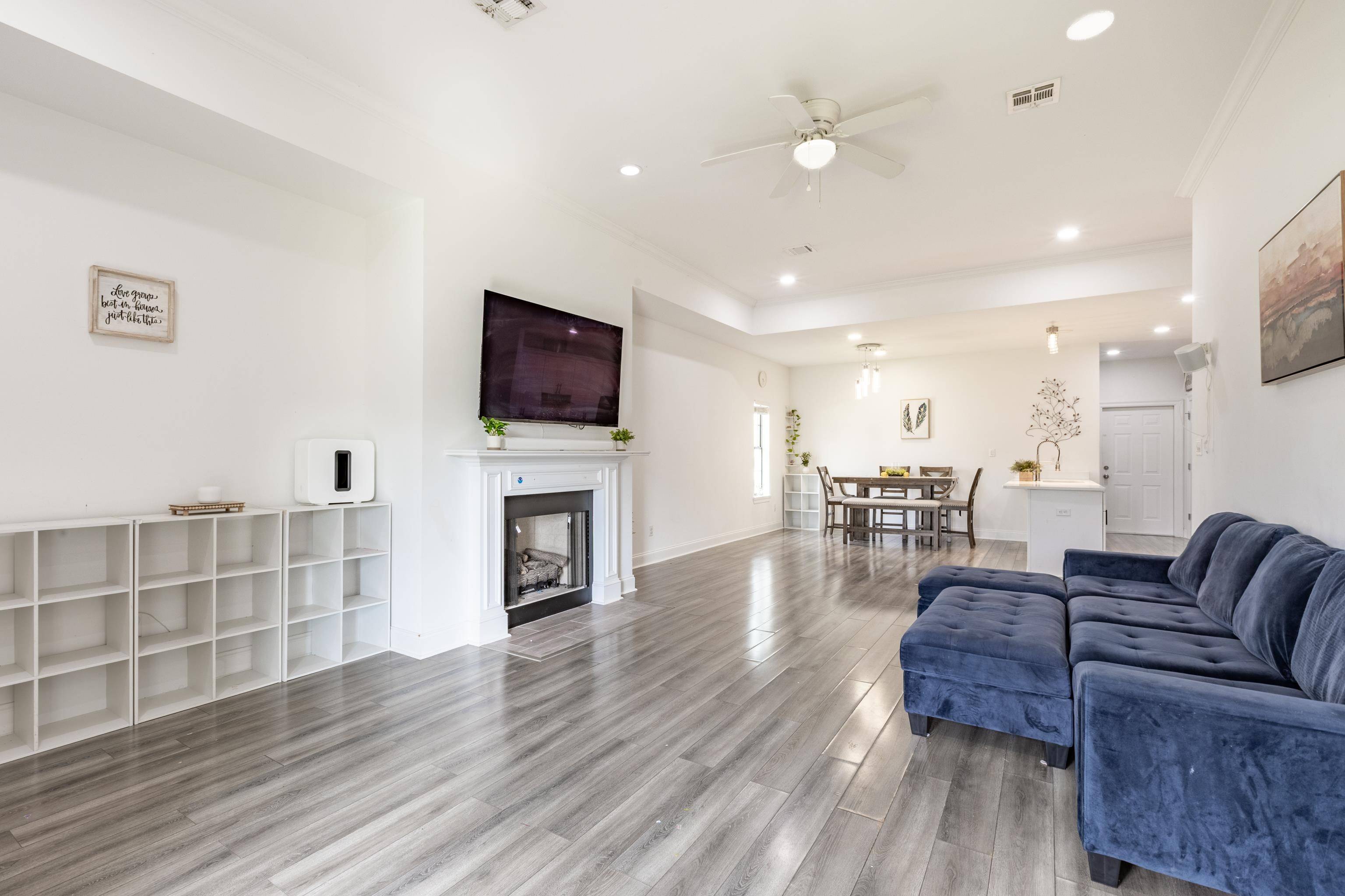 Houma, LA 70360,379 Shoal Drive