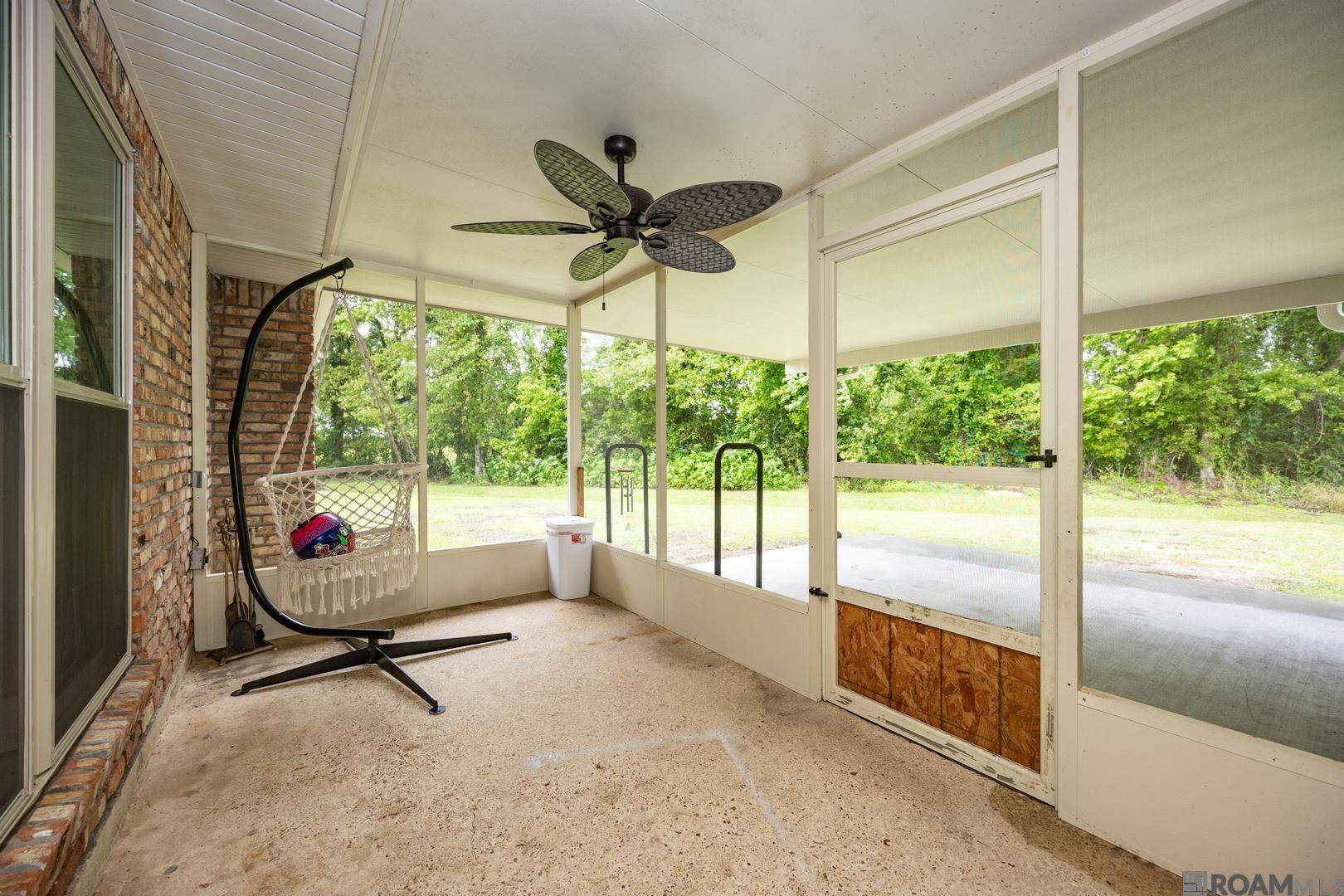 Brusly, LA 70719,4810 Tara Ave