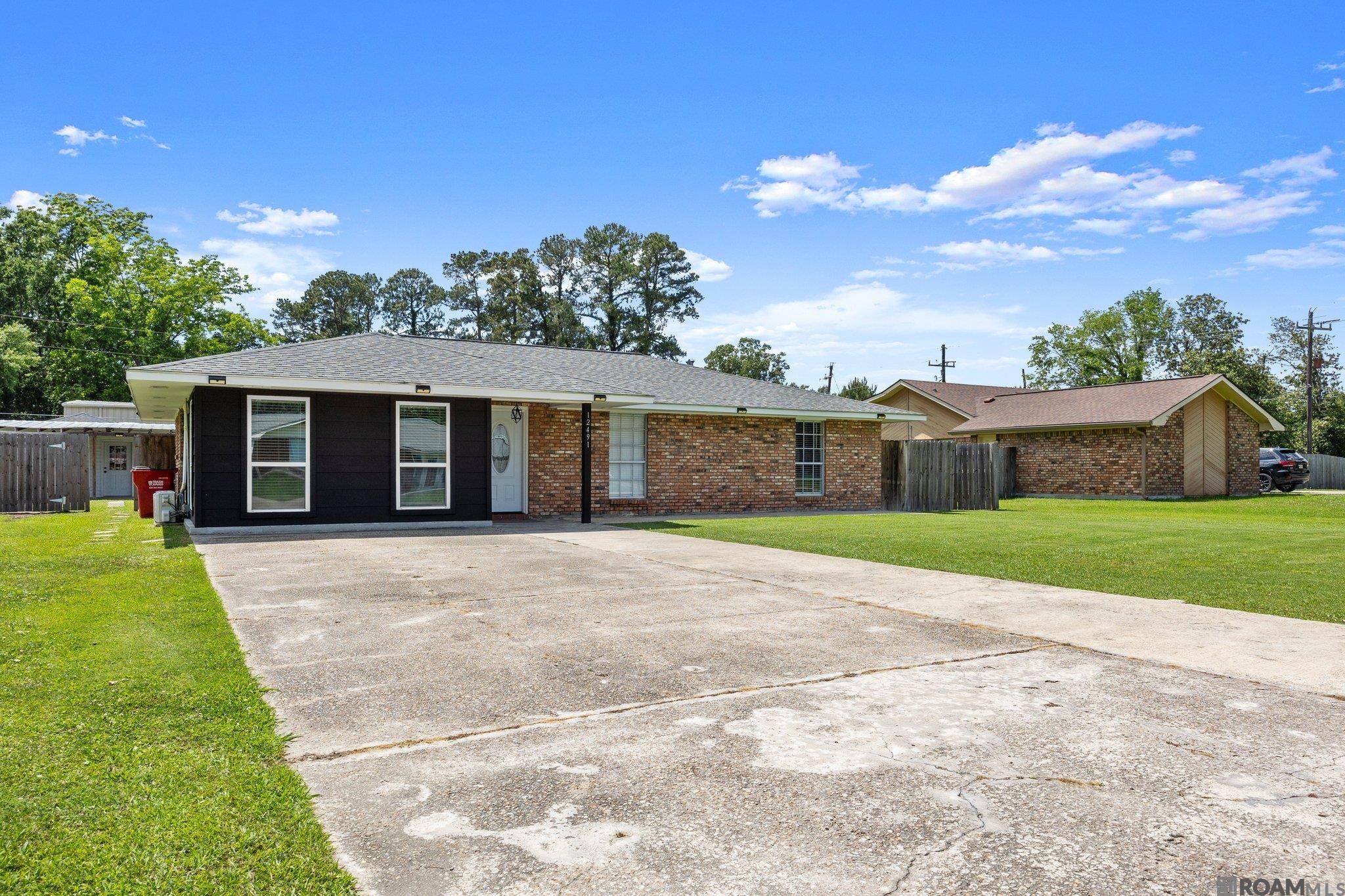 Gonzales, LA 70737,12491 Faucheux Rd