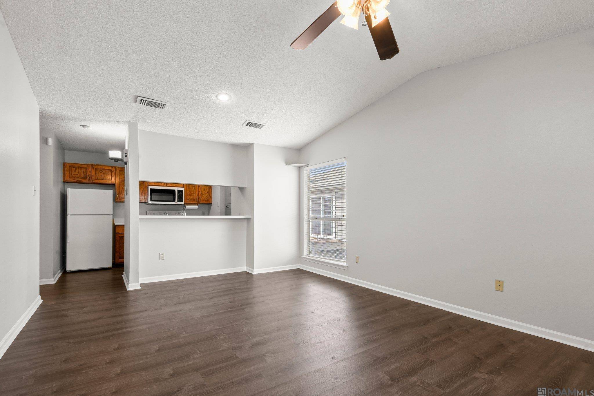 Baton Rouge, LA 70820,5137 Nicholson Dr ##B32
