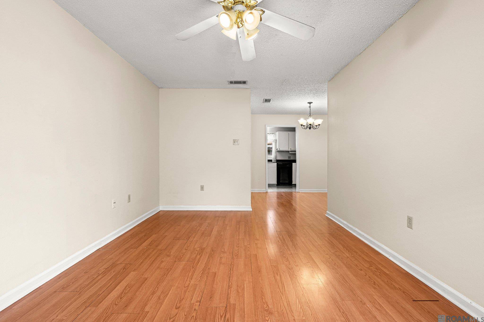 Baton Rouge, LA 70820,1686 Brightside Dr ##D