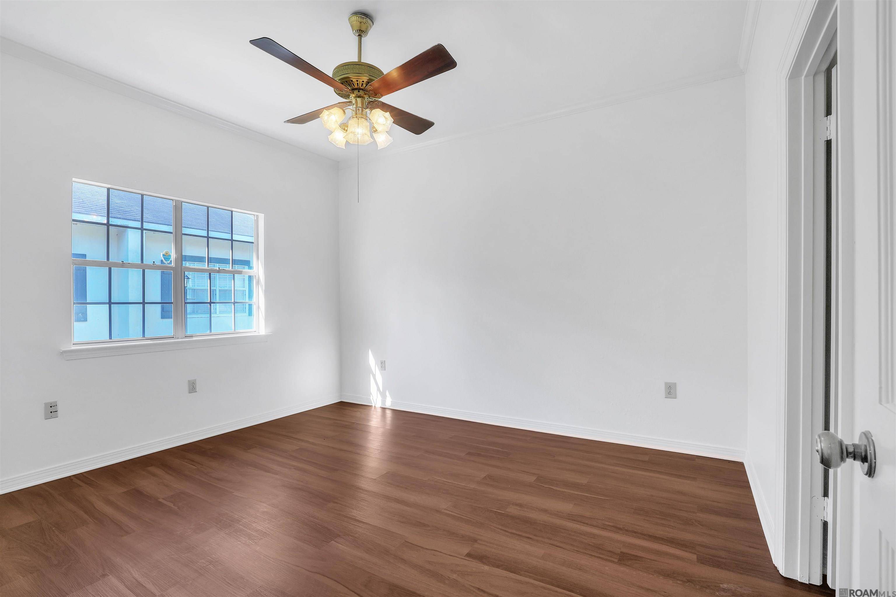 Baton Rouge, LA 70806,233 Ocean Dr