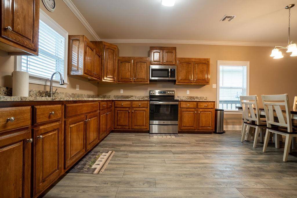 Chauvin, LA 70344,6288 Bayouside Dr