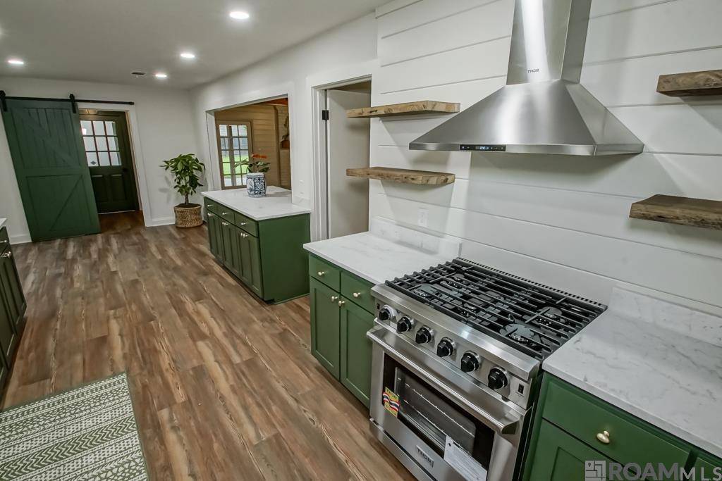 Baton Rouge, LA 70817,5936 Hickory Ridge Bl