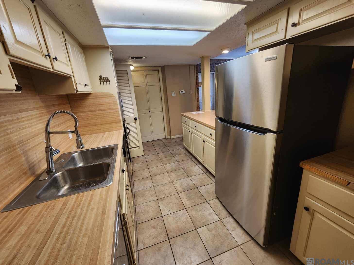 Baton Rouge, LA 70816,4924 Stumberg Ln ##4924