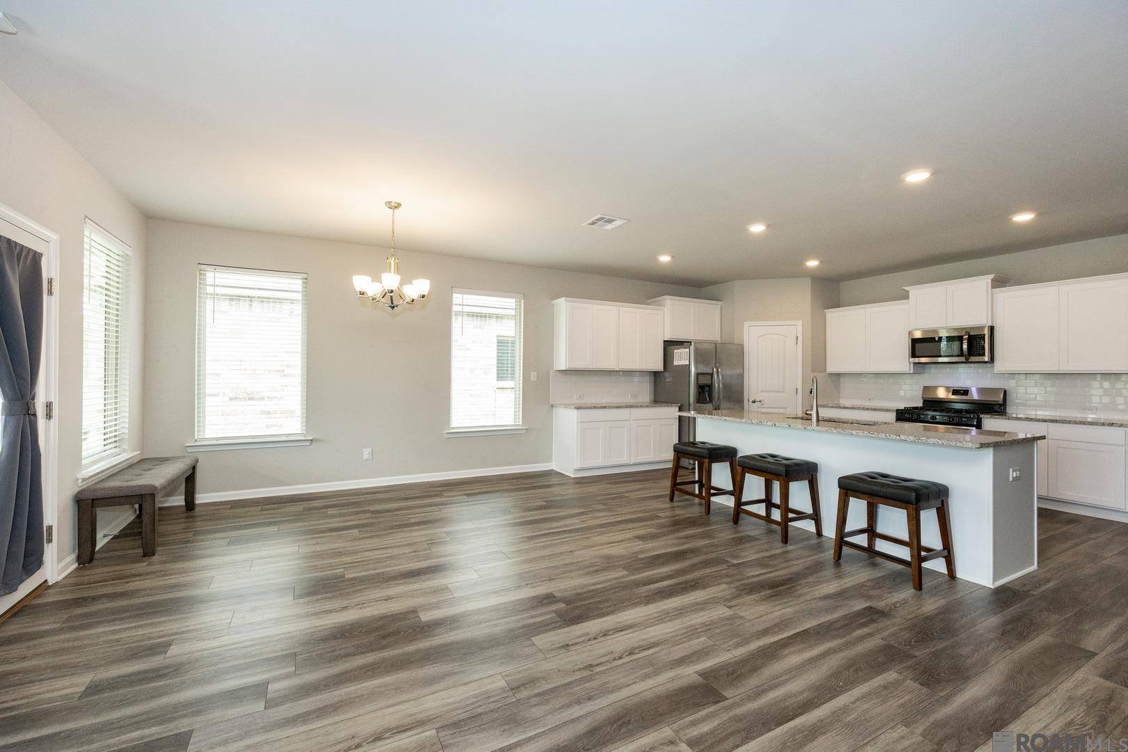 Zachary, LA 70791,21332 Wood Glen Ave