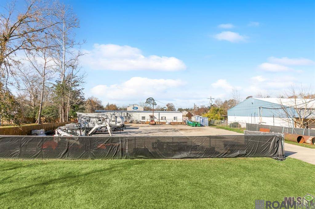 Livingston, LA 70754,29919 S Frost Rd