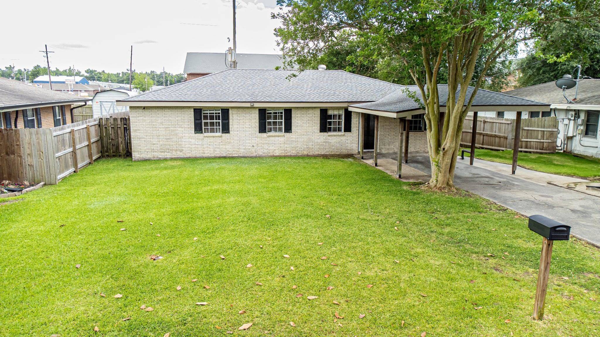 Houma, LA 70364,414 Highland Dr