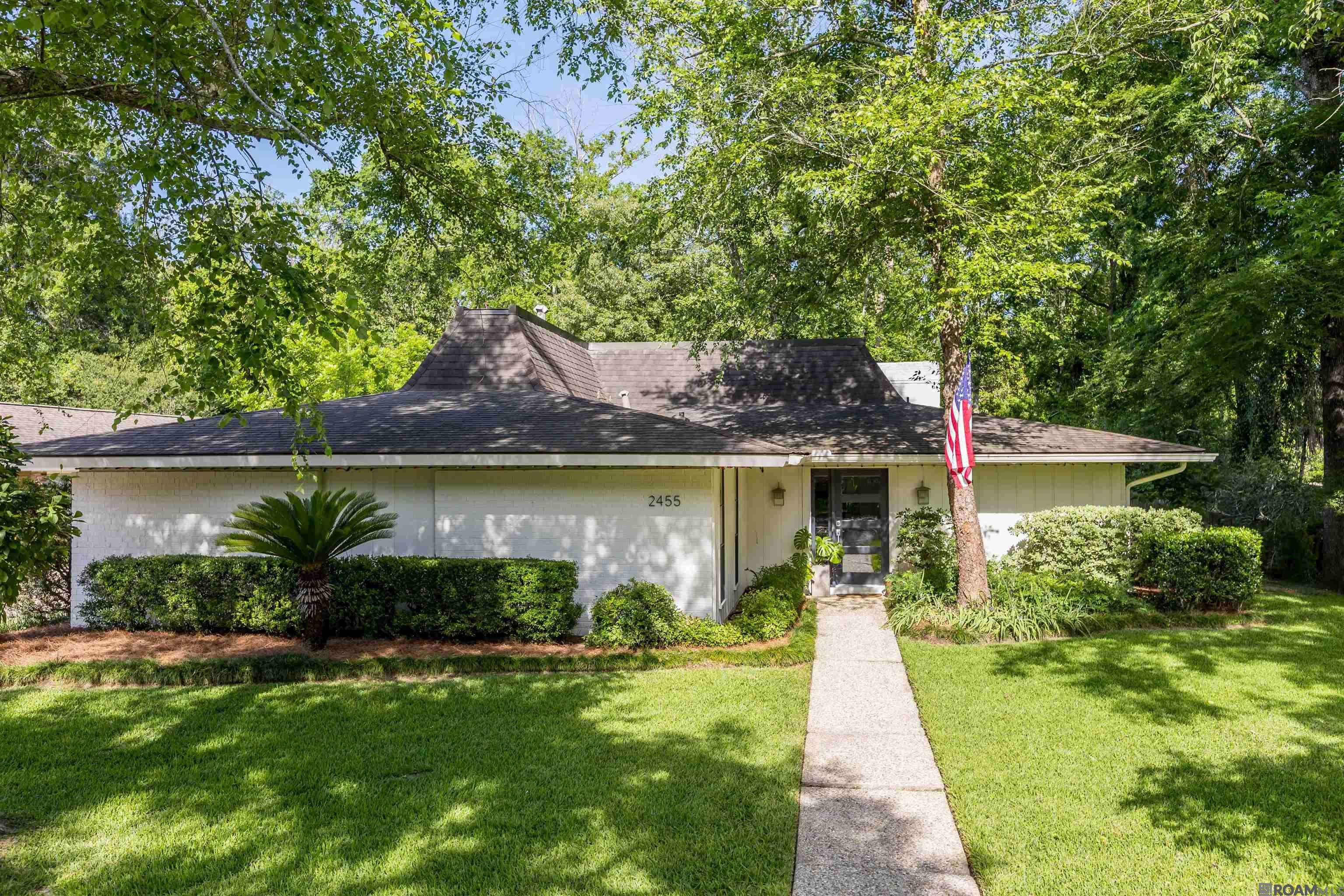 Baton Rouge, LA 70816,2455 Woodland Ridge Blvd