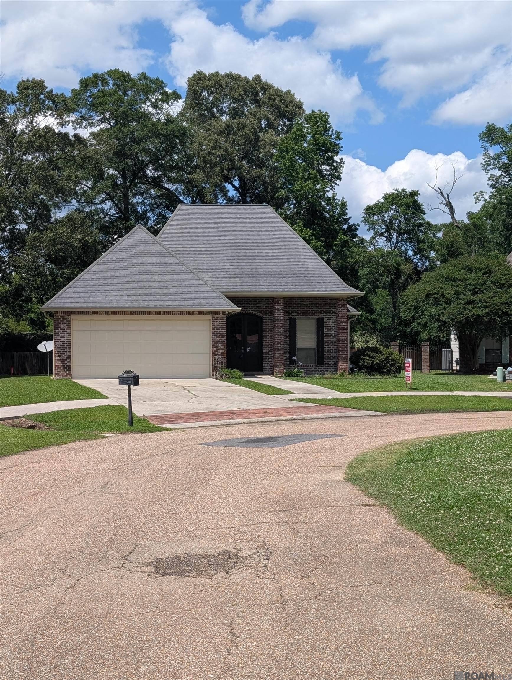 Denham Springs, LA 70706,8473 Lemarie