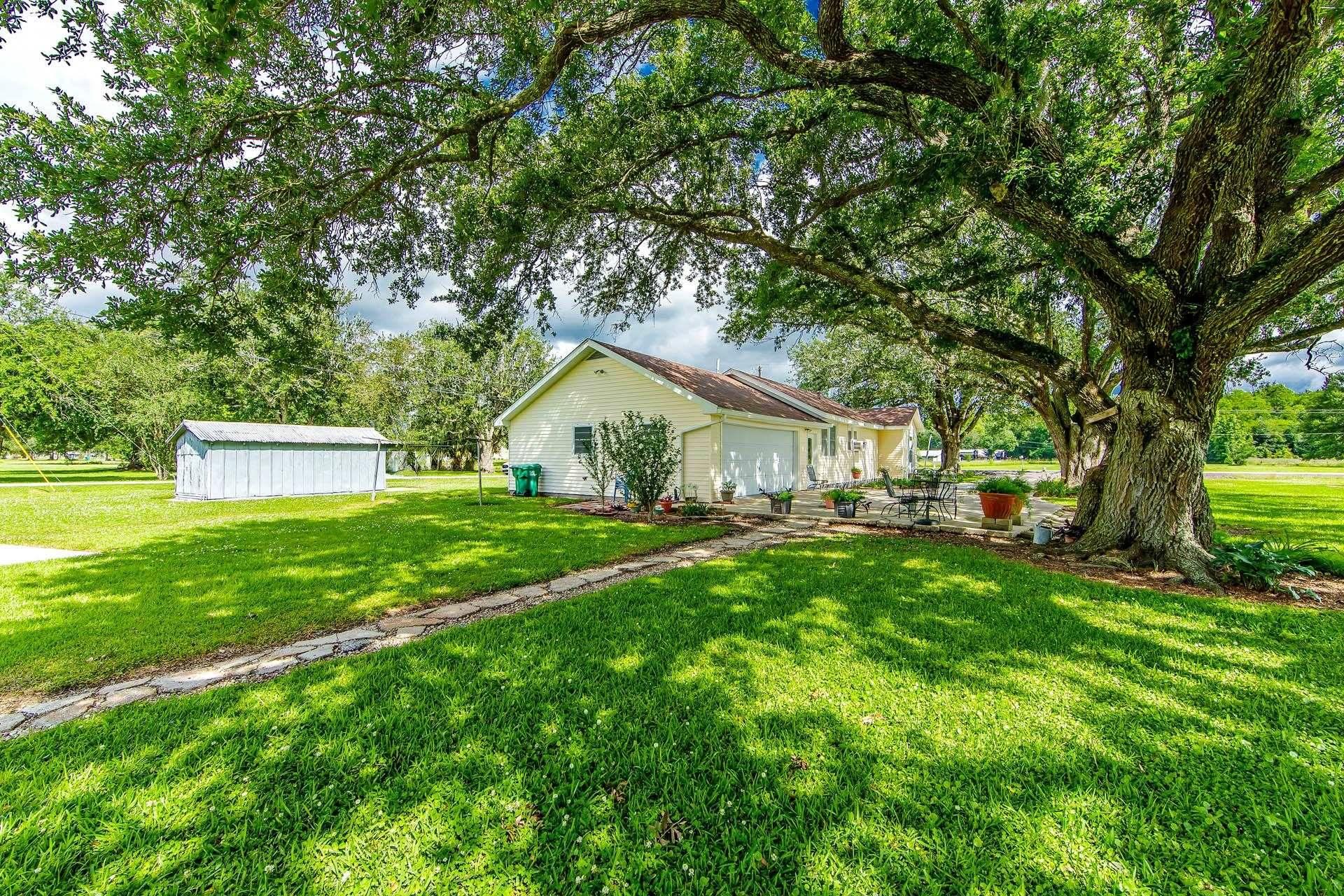 Thibodaux, LA 70301,1367 Highway 304