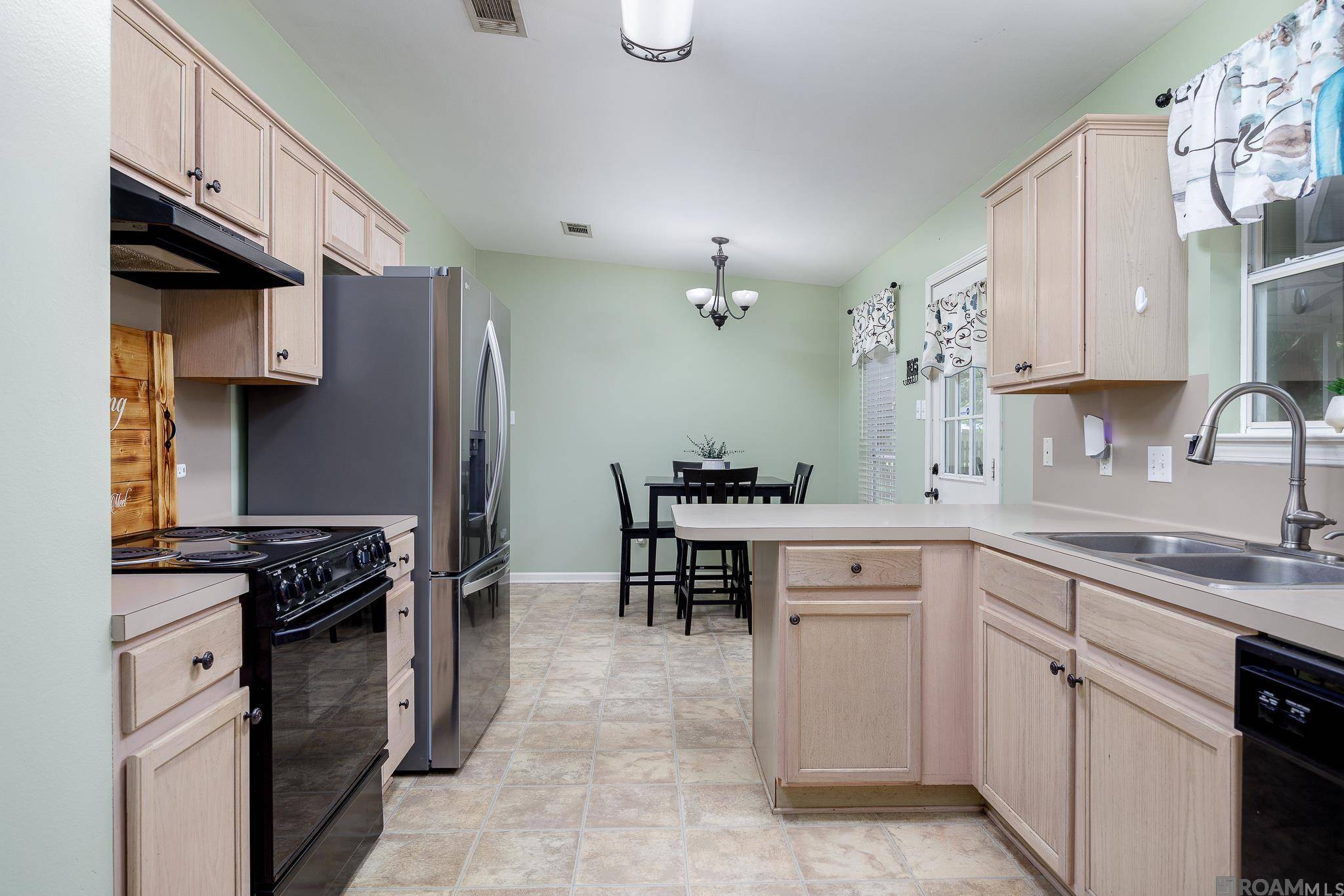 Geismar, LA 70734,38125 Hidden Point Dr