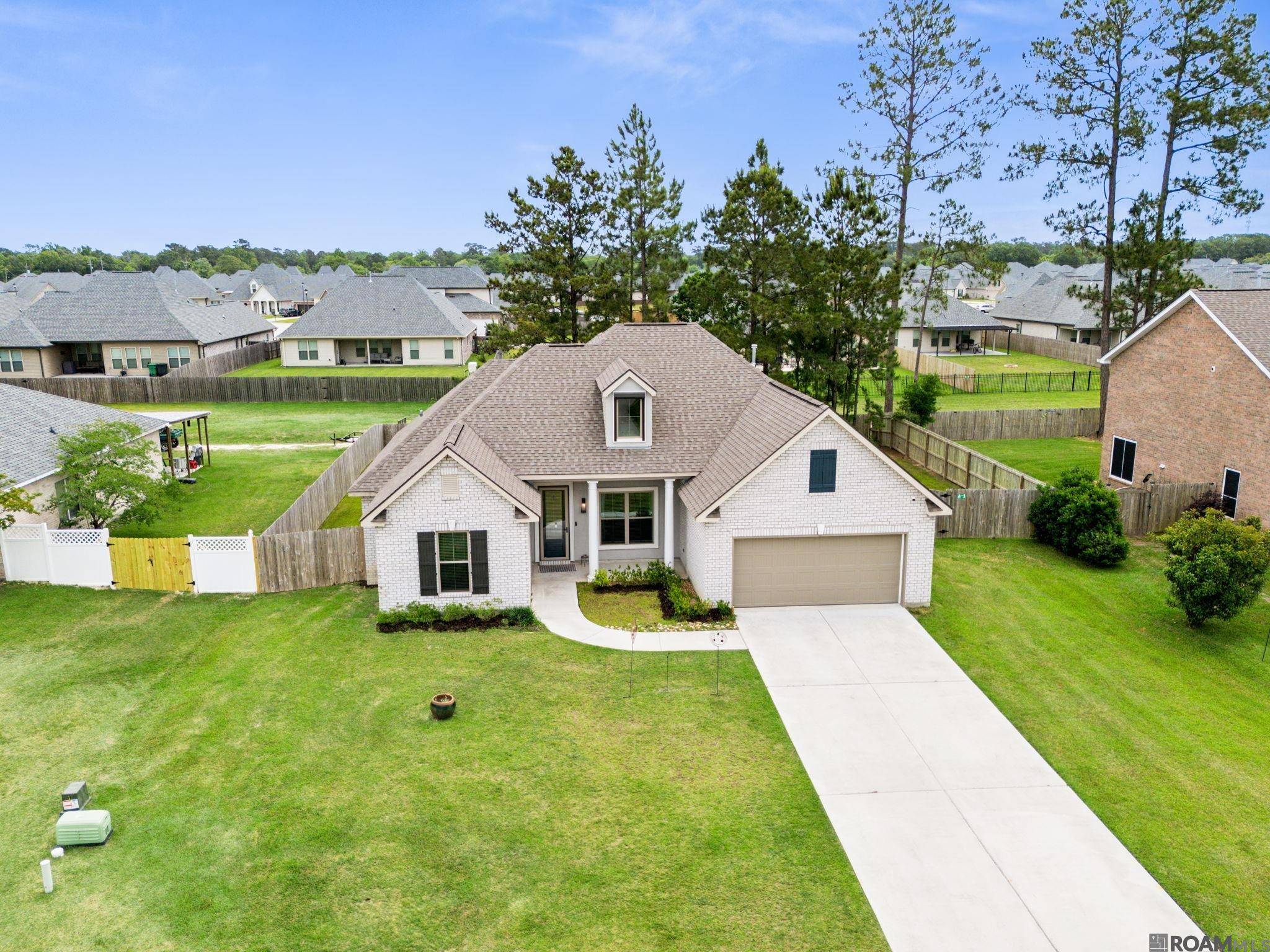 Slidell, LA 70458,438 E Redbud Drive