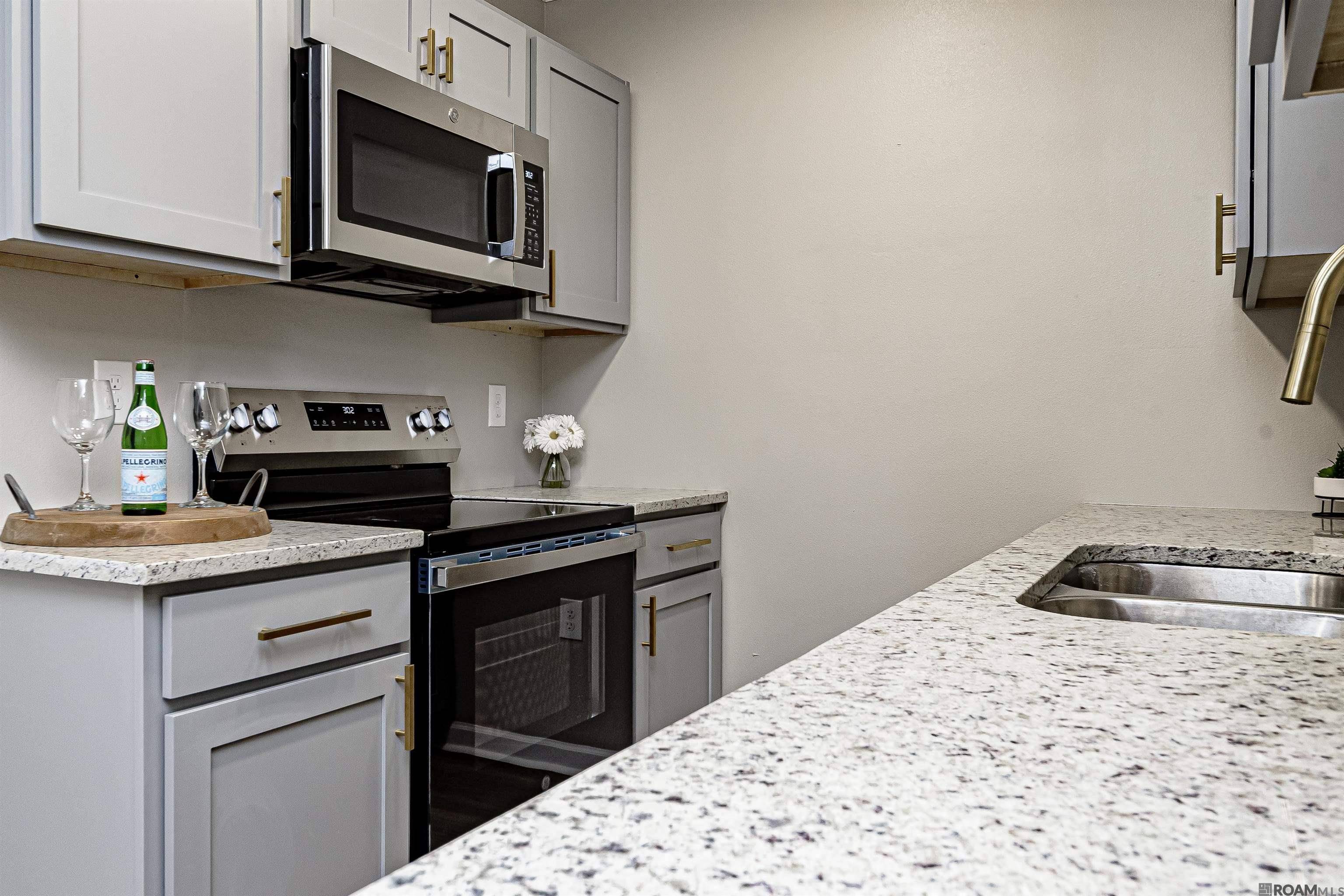 Baton Rouge, LA 70807,10178 Avenue B