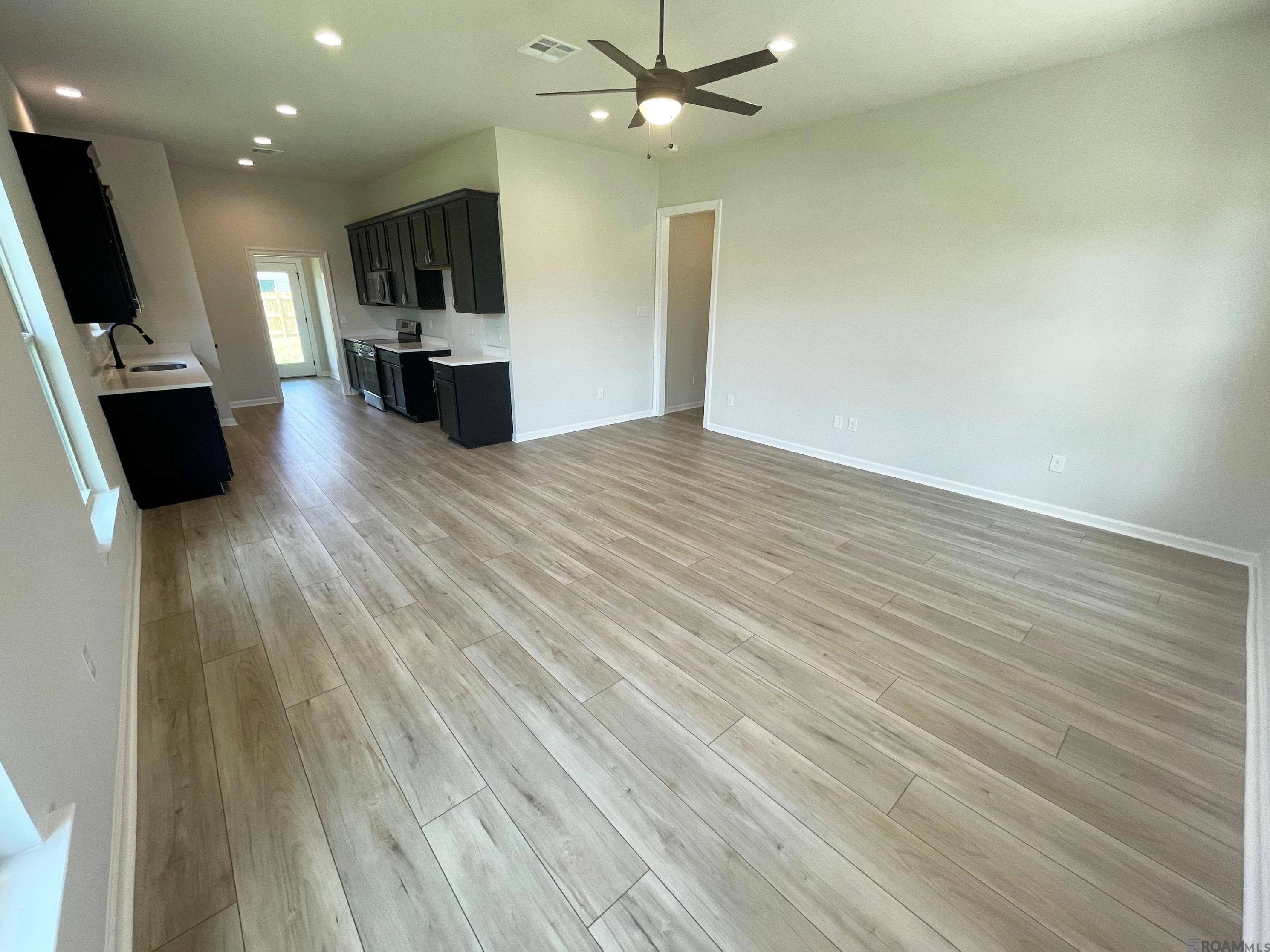 Denham Springs, LA 70726,28297 Middlebrook Way
