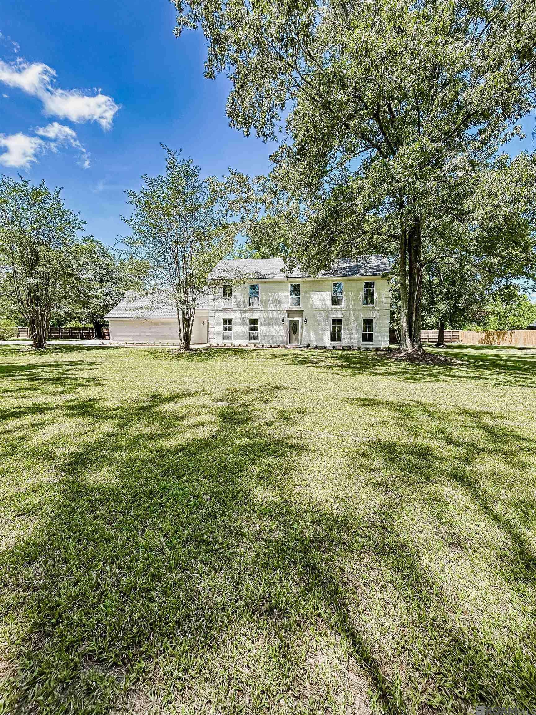 Gonzales, LA 70737,12354 Rue De Le Bois Rd