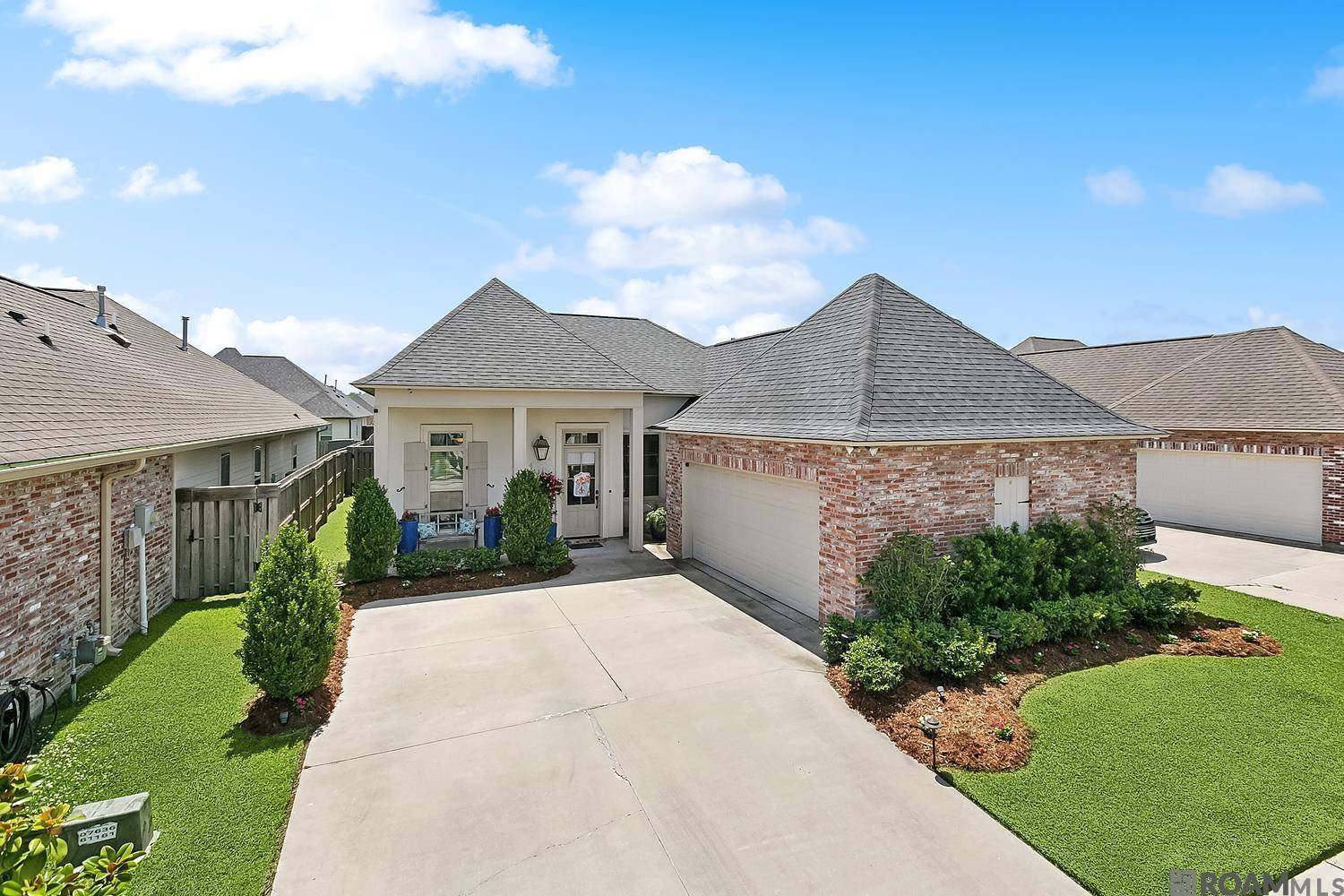 Baton Rouge, LA 70810,515 Silverbill Ln