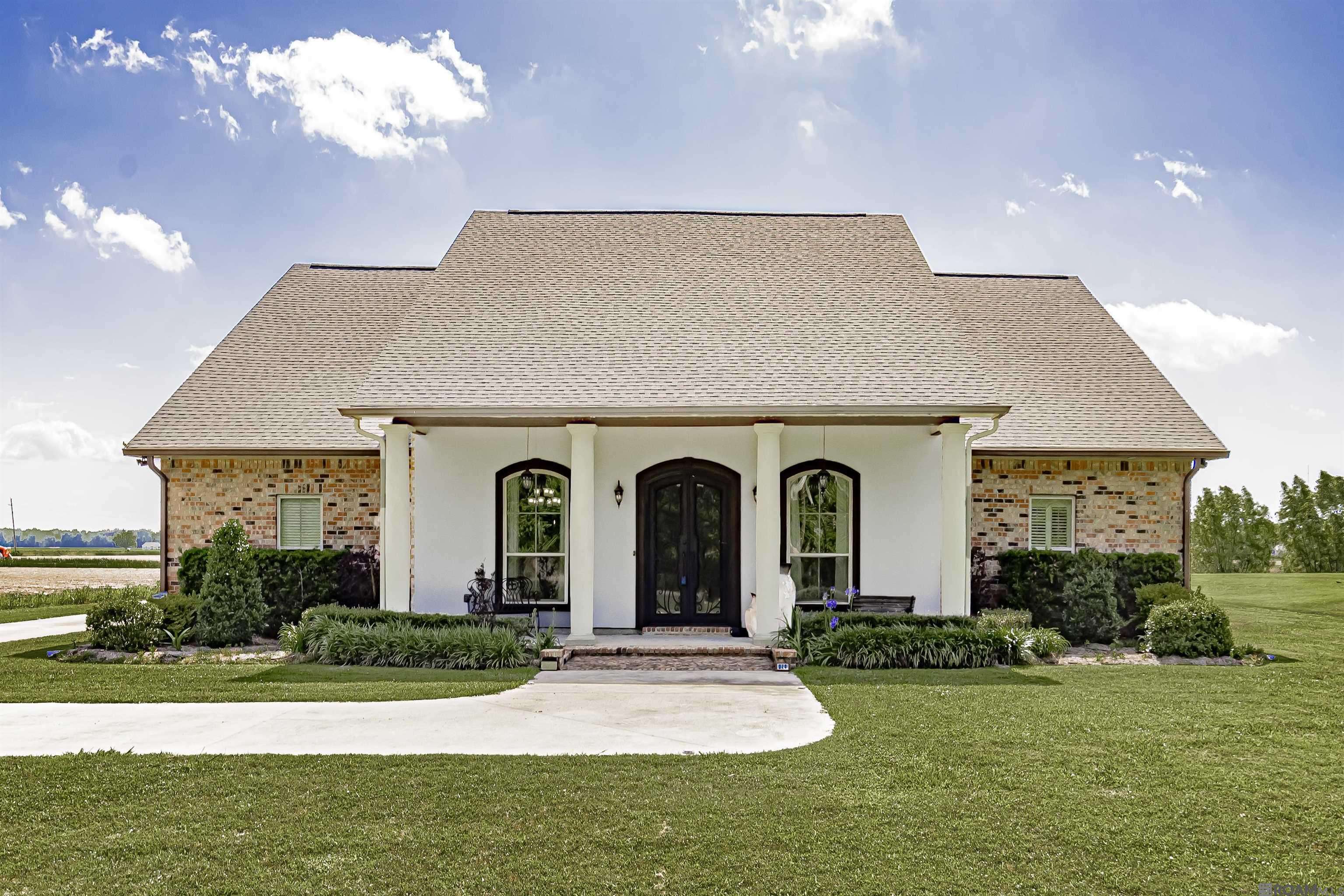 Port Allen, LA 70767,323 Silvery Ln