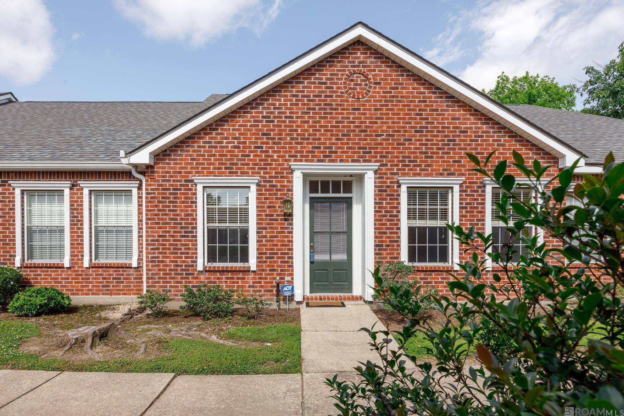 Baton Rouge, LA 70808,5255 Congress Blvd ##10