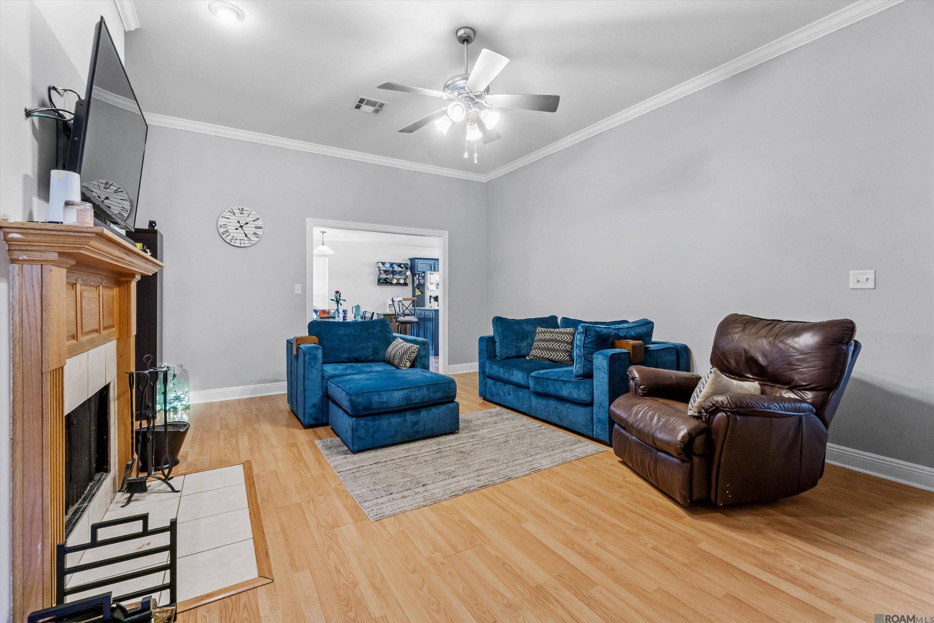 Baton Rouge, LA 70810,330 Edgehaven Dr